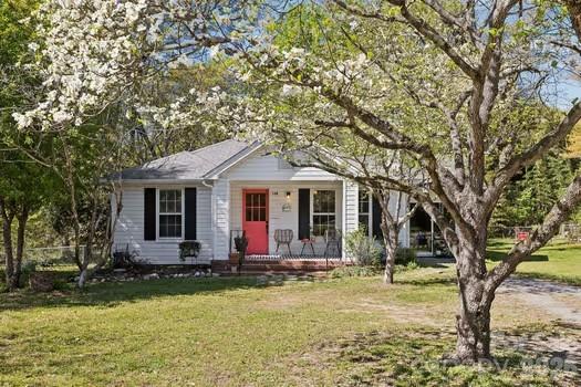 108 Faulkner Street — Clover