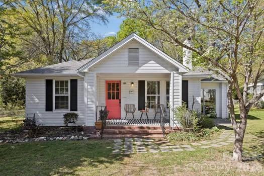 108 Faulkner Street — Clover