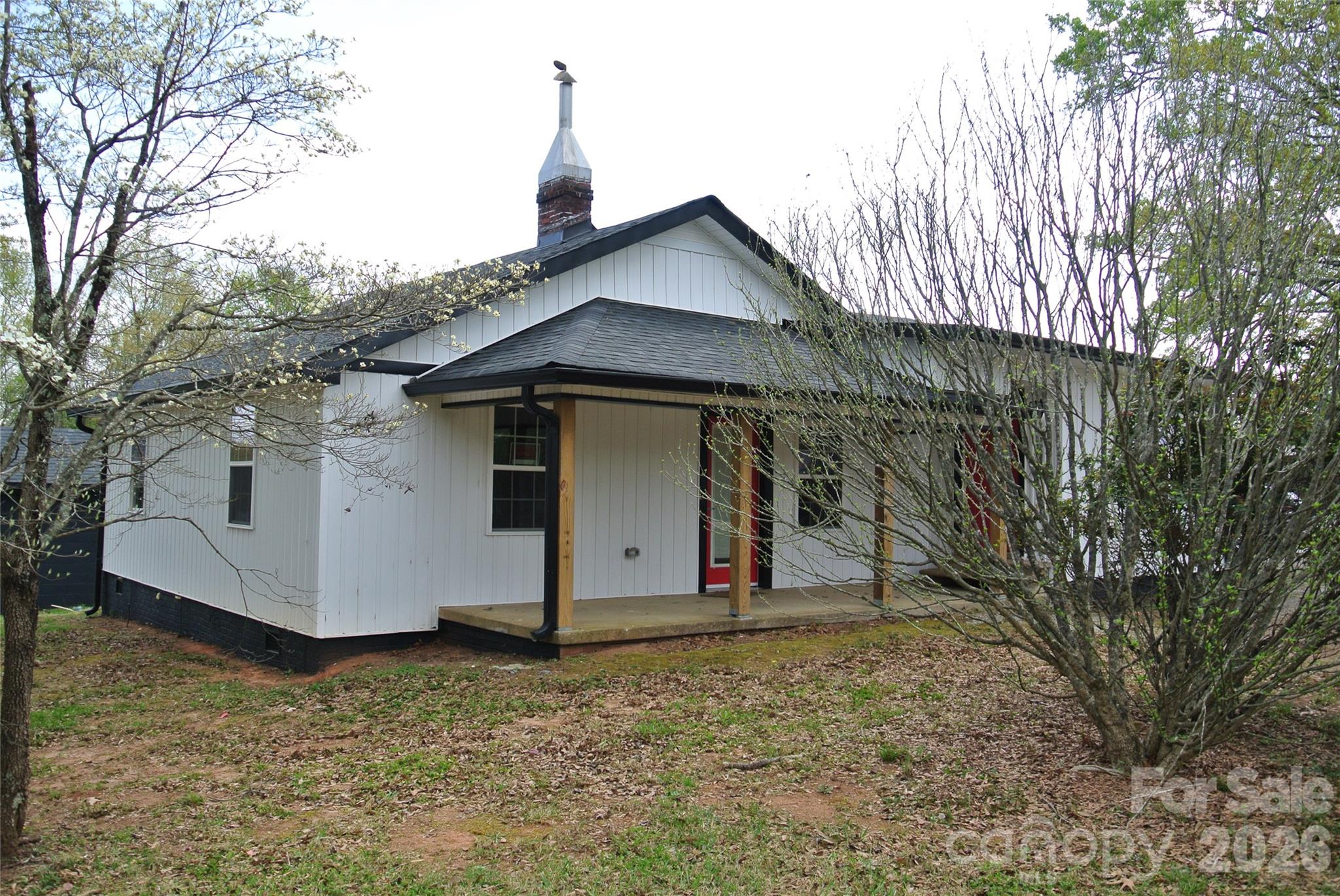 123 Moore Road — Ellenboro