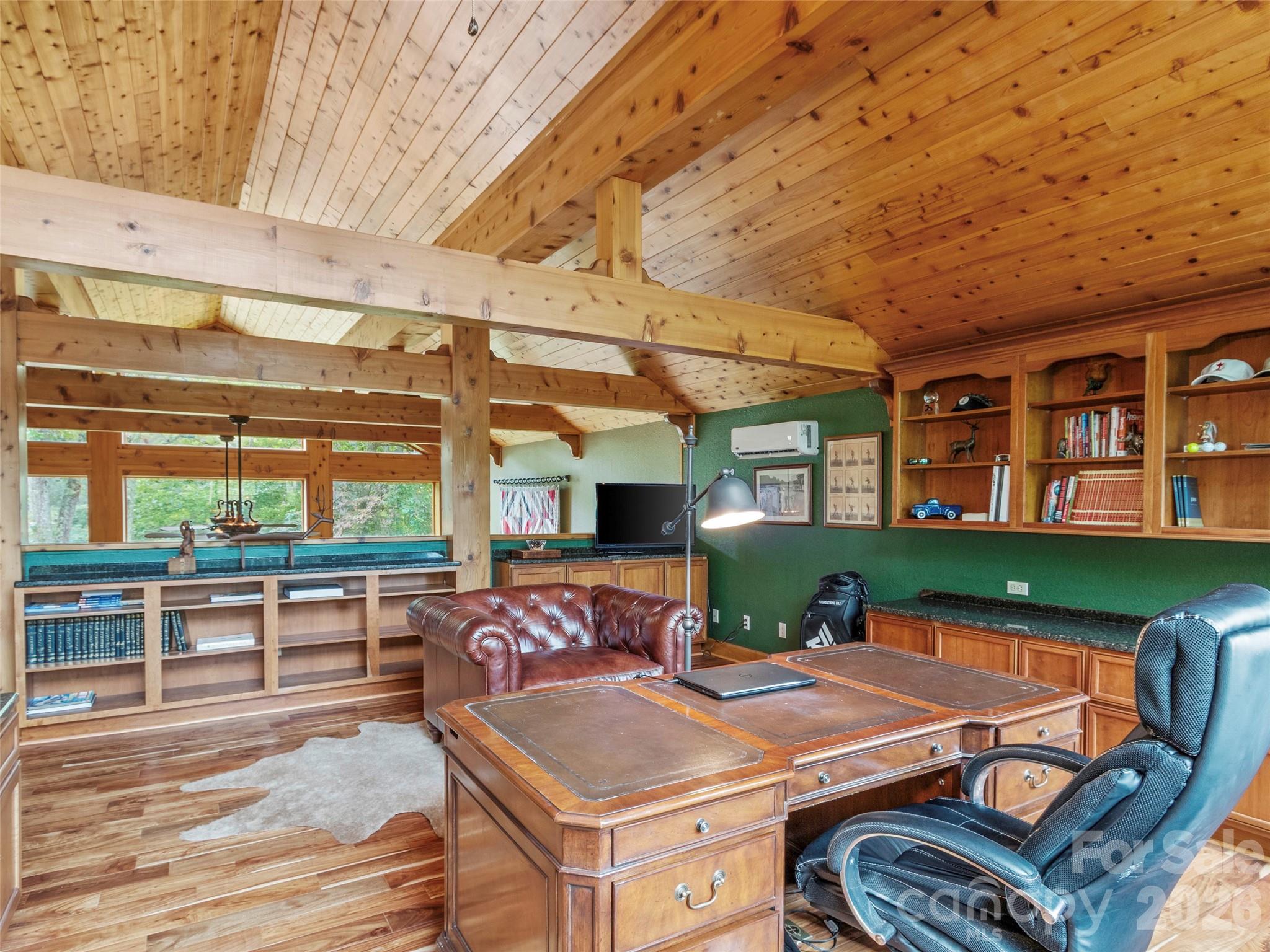 151 Austin Mountain Drive — Burnsville