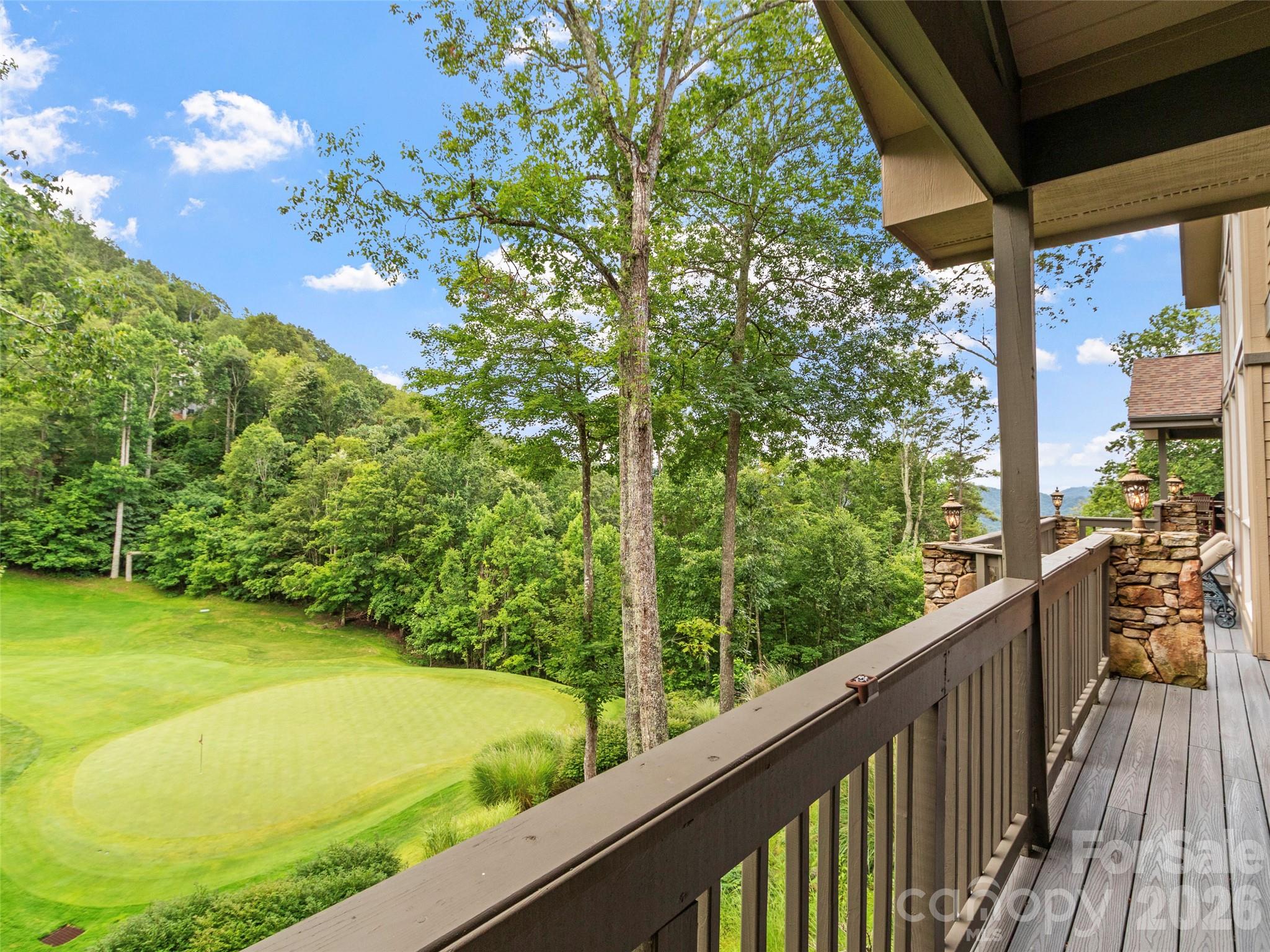 151 Austin Mountain Drive — Burnsville
