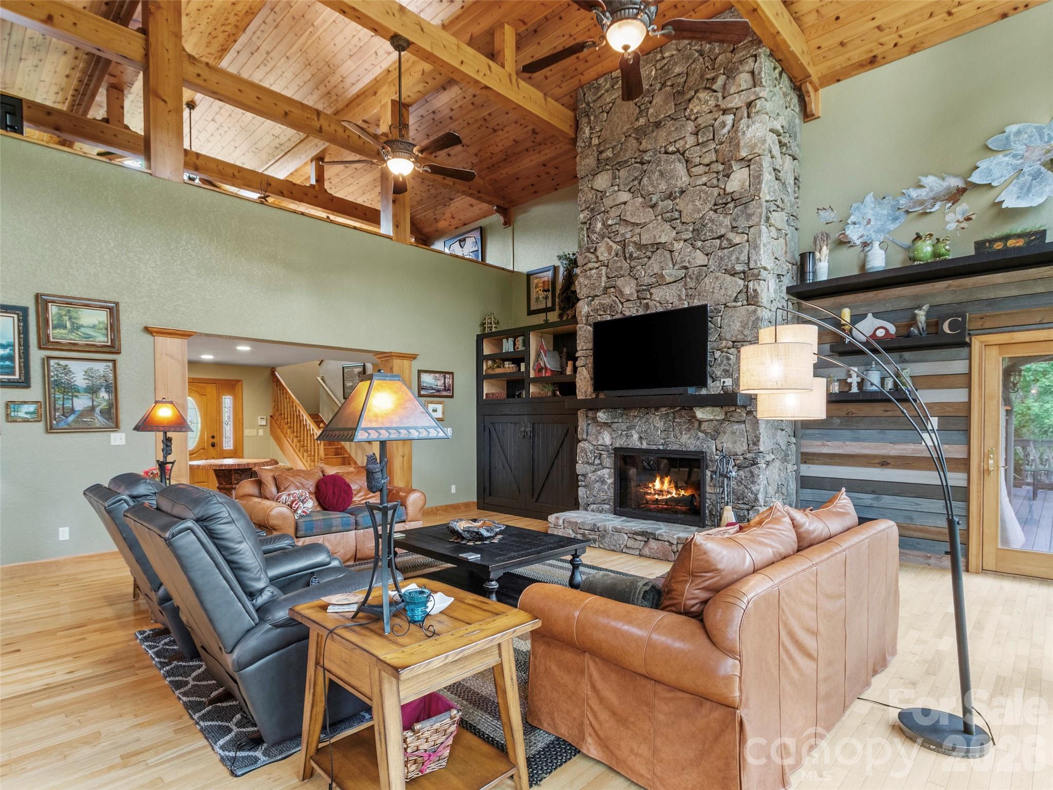 151 Austin Mountain Drive — Burnsville