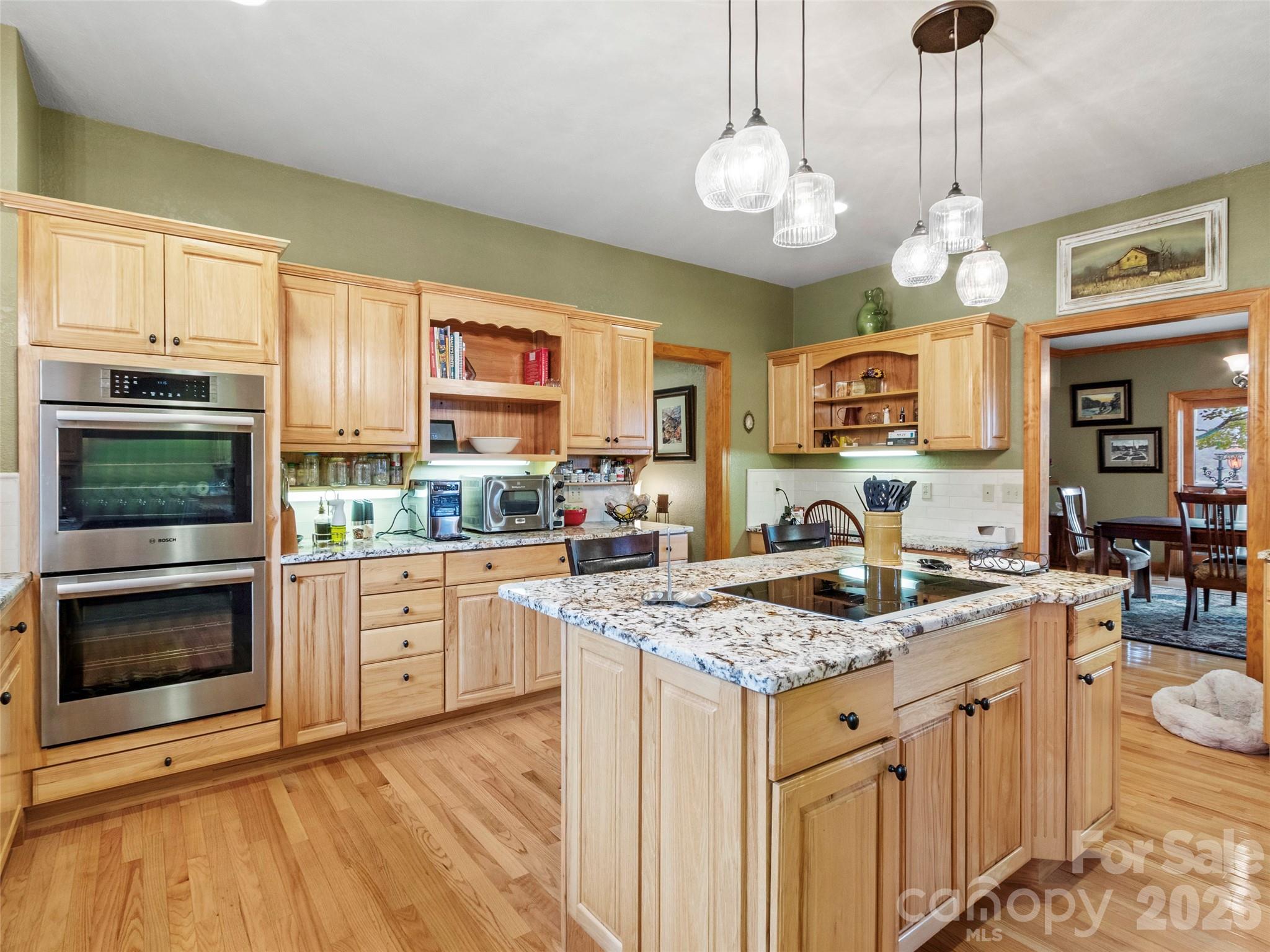 151 Austin Mountain Drive — Burnsville