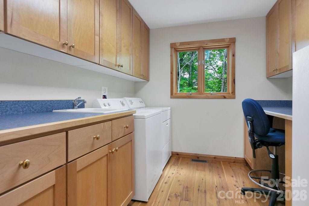 40 Walnut Ridge Circle — Brevard