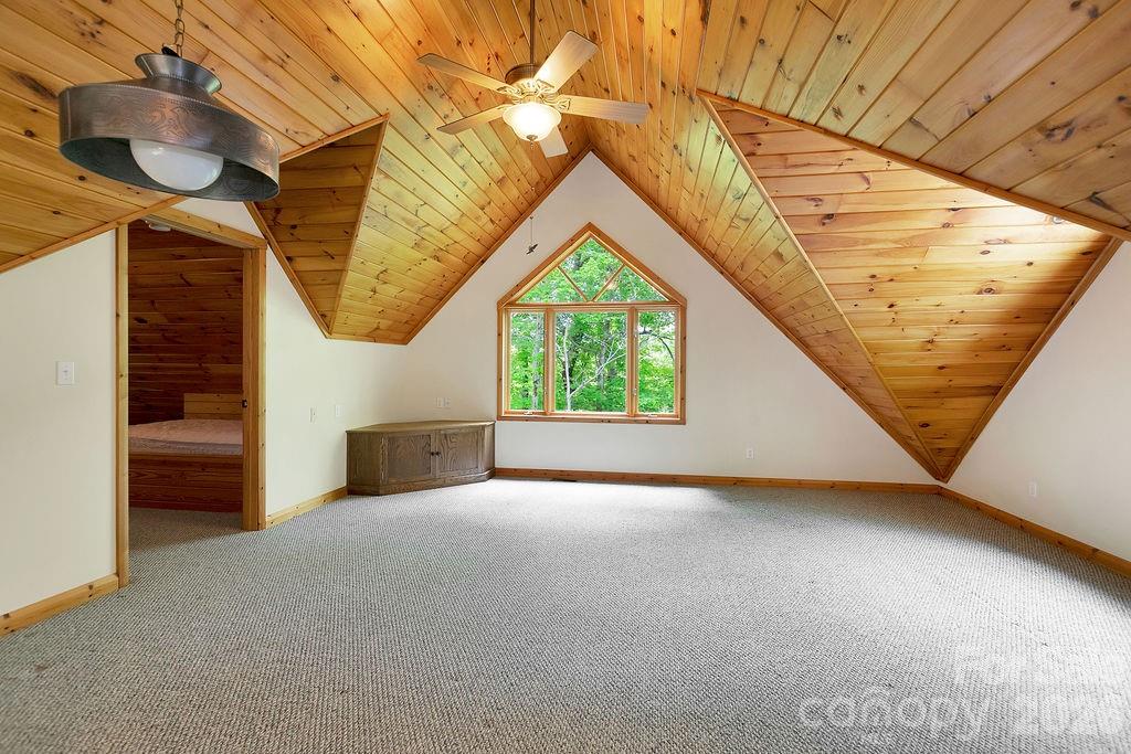 40 Walnut Ridge Circle — Brevard