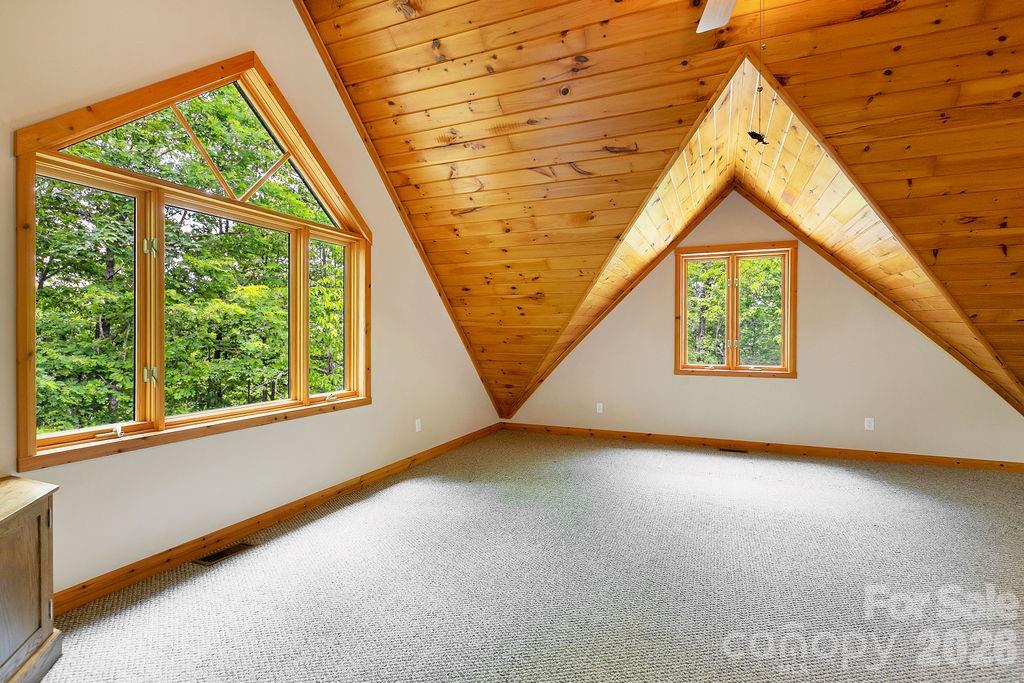 40 Walnut Ridge Circle — Brevard