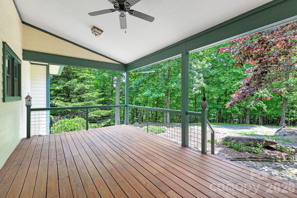 40 Walnut Ridge Circle — Brevard