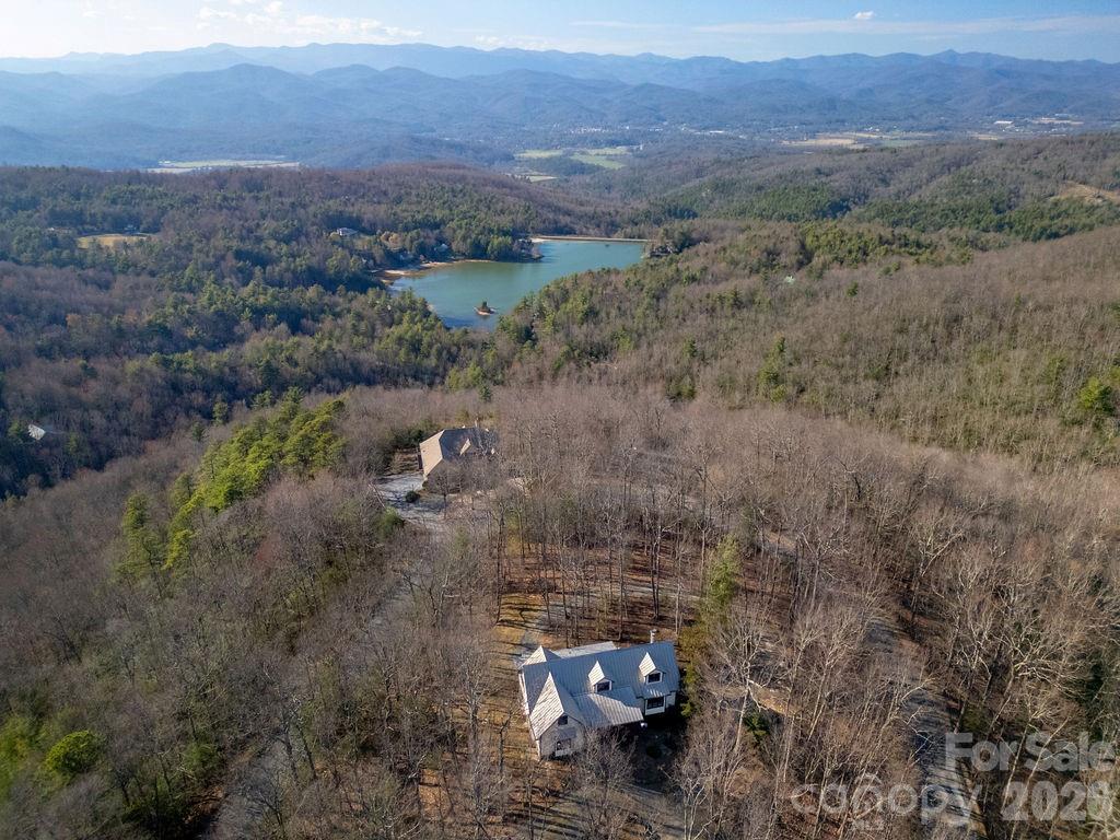 40 Walnut Ridge Circle — Brevard
