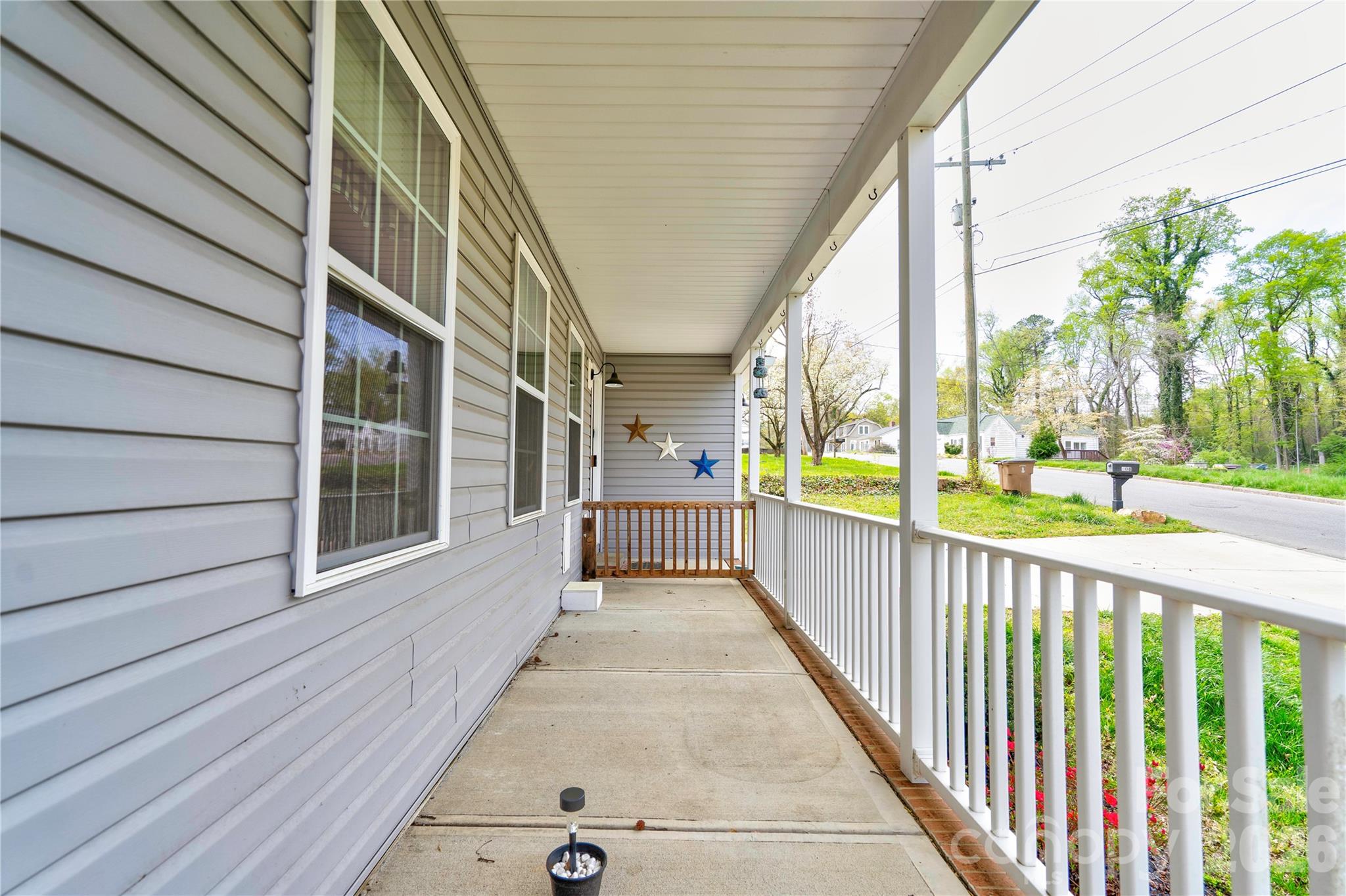 208 N Poston Street — Shelby