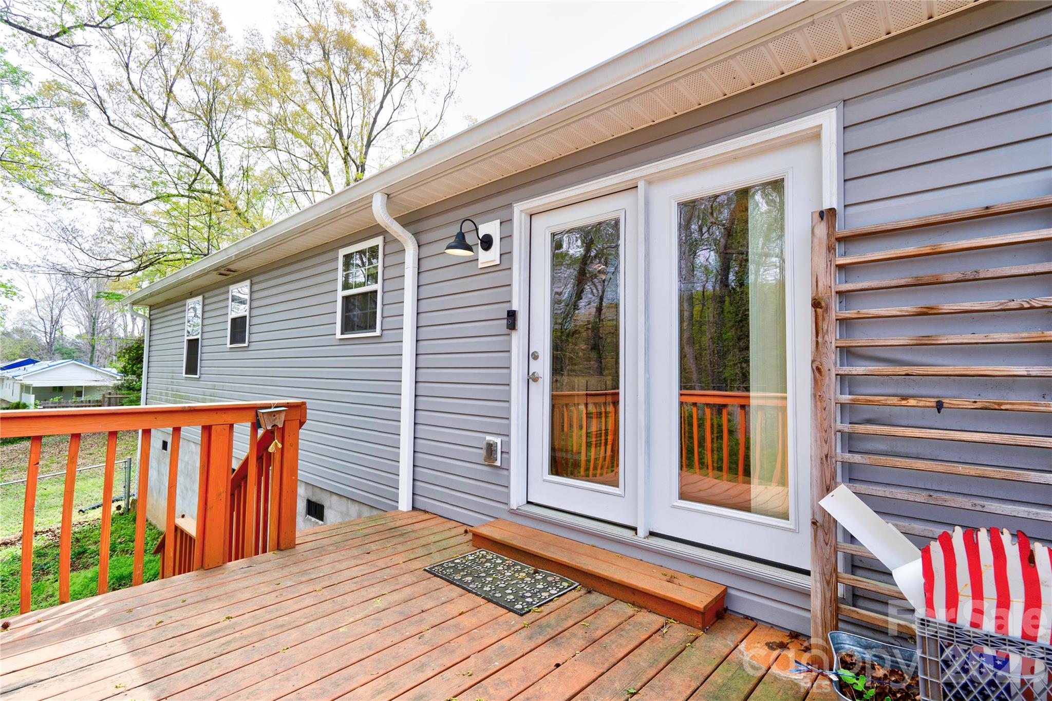 208 N Poston Street — Shelby