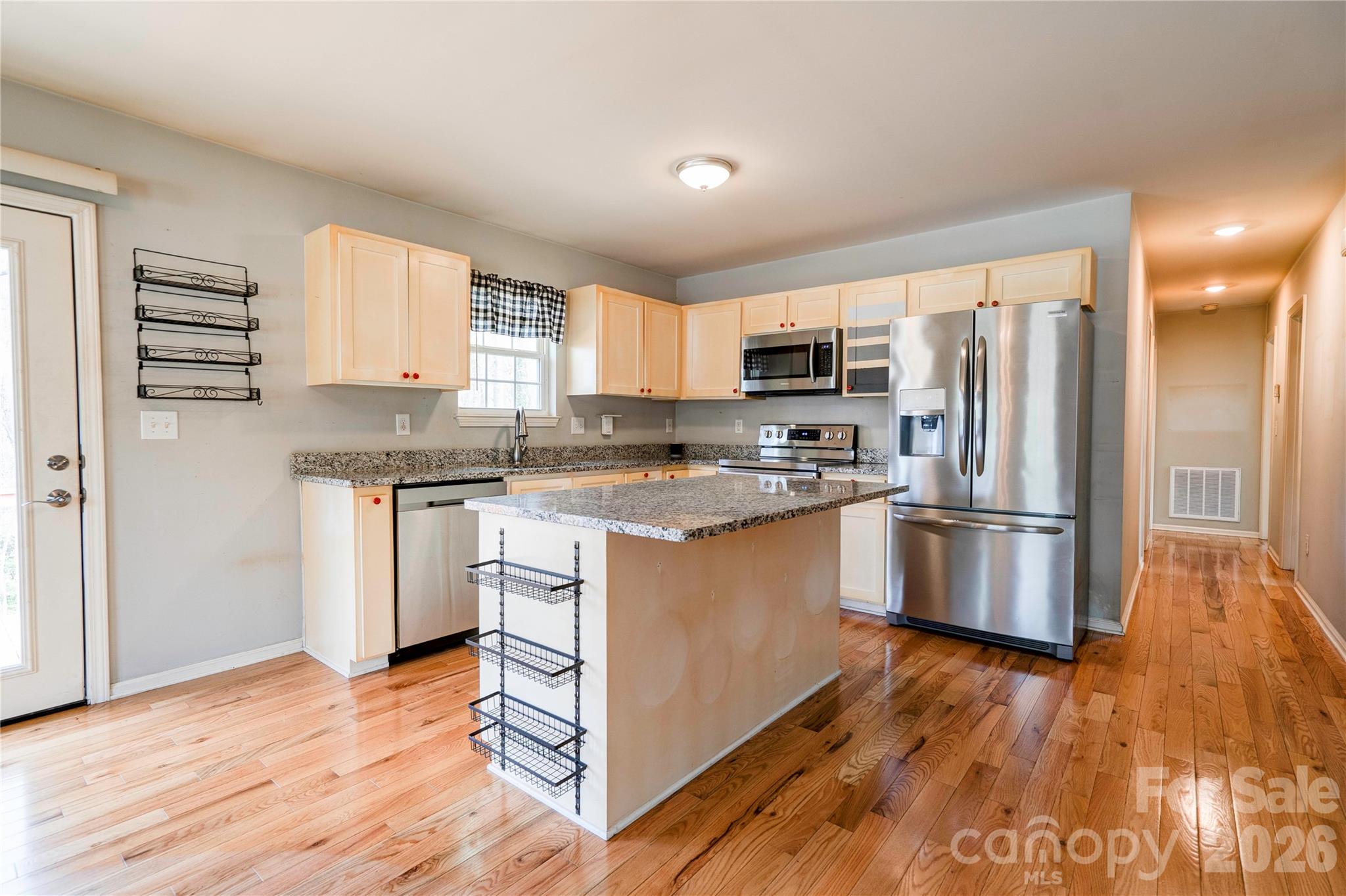 208 N Poston Street — Shelby