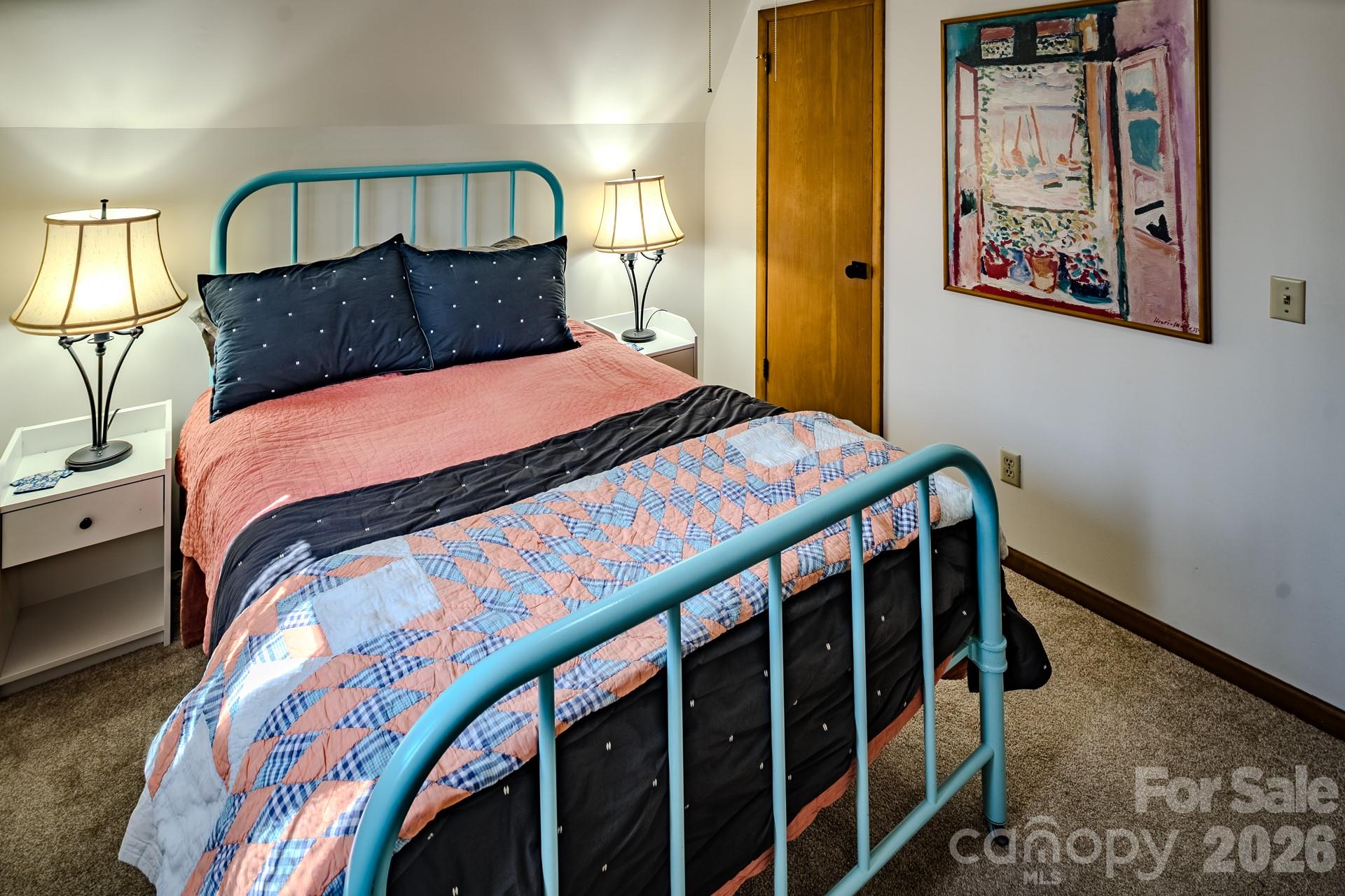 20 Lady Slipper Loop — Newland