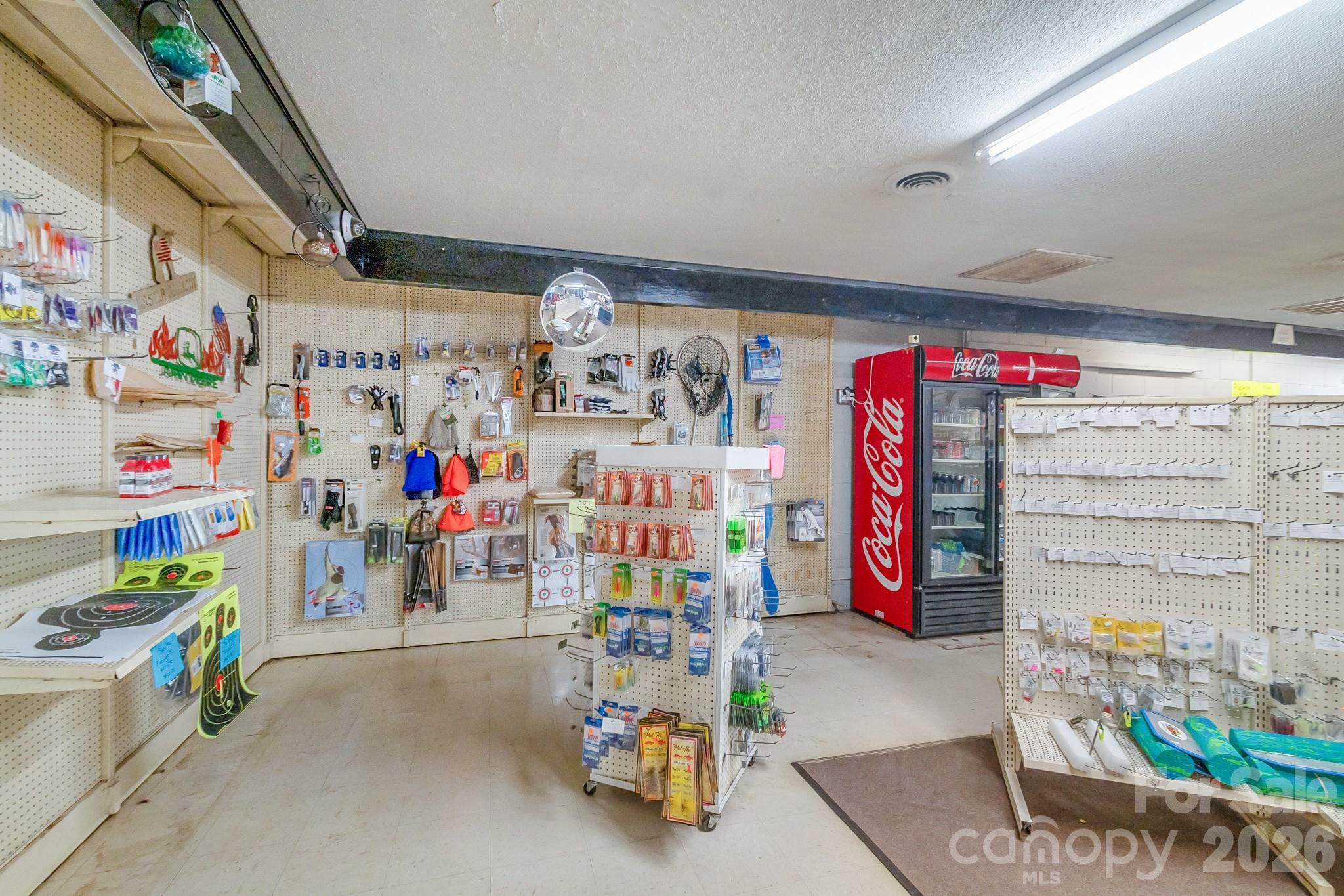 5400 Cedar Creek Road — Heath Springs