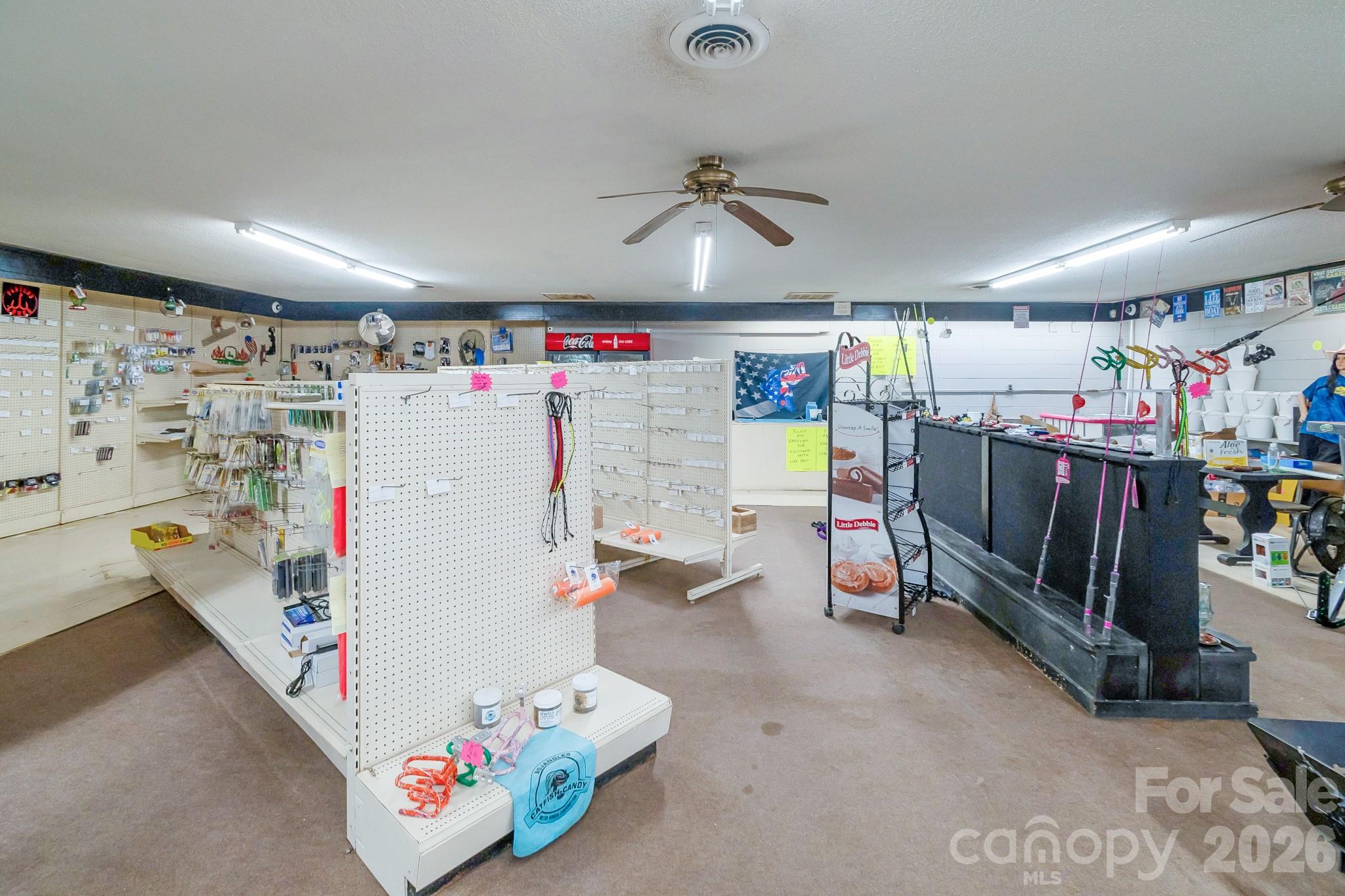 5400 Cedar Creek Road — Heath Springs