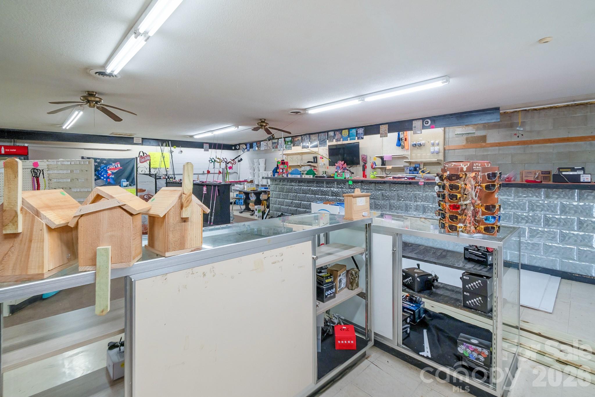 5400 Cedar Creek Road — Heath Springs