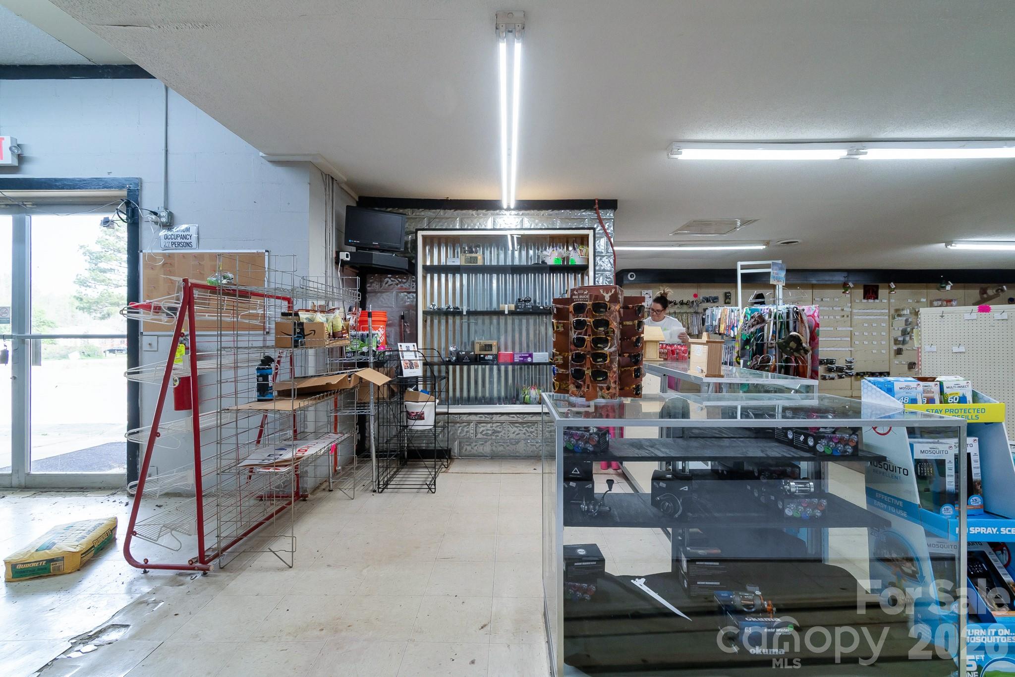 5400 Cedar Creek Road — Heath Springs