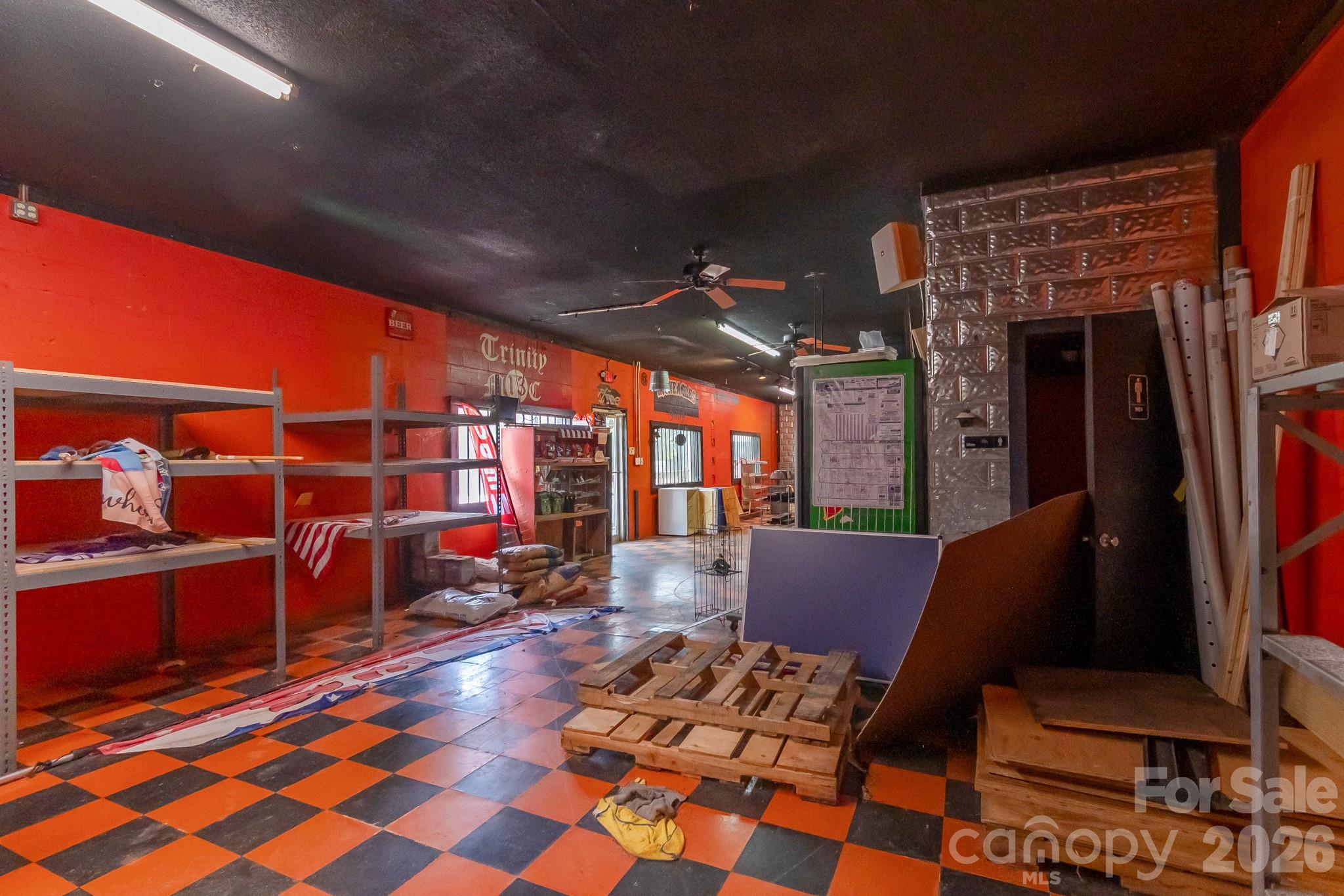 5400 Cedar Creek Road — Heath Springs