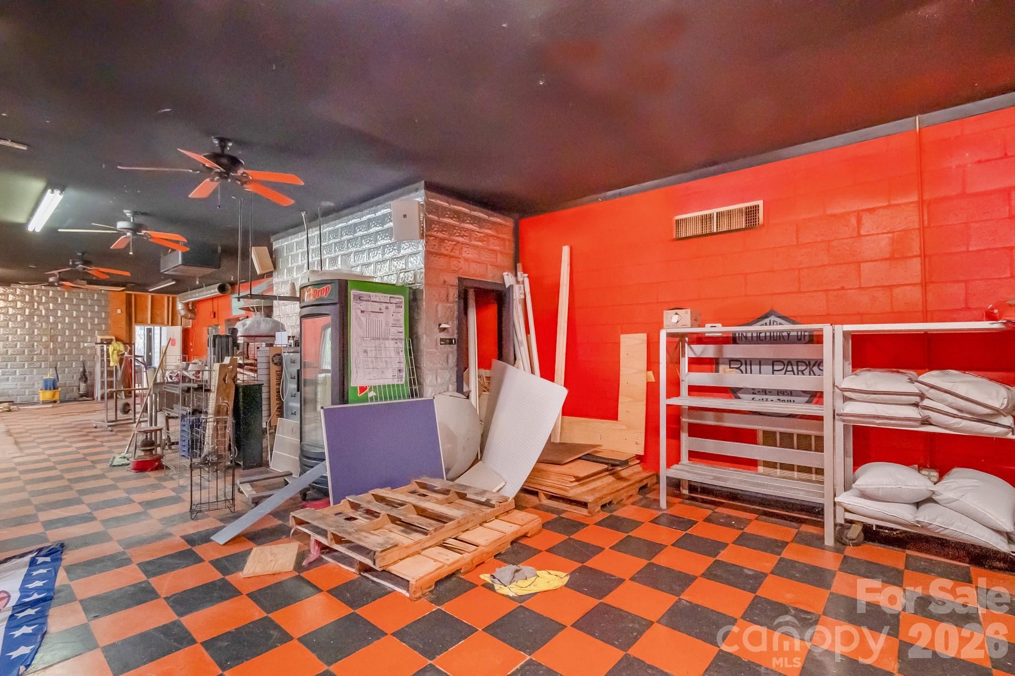 5400 Cedar Creek Road — Heath Springs