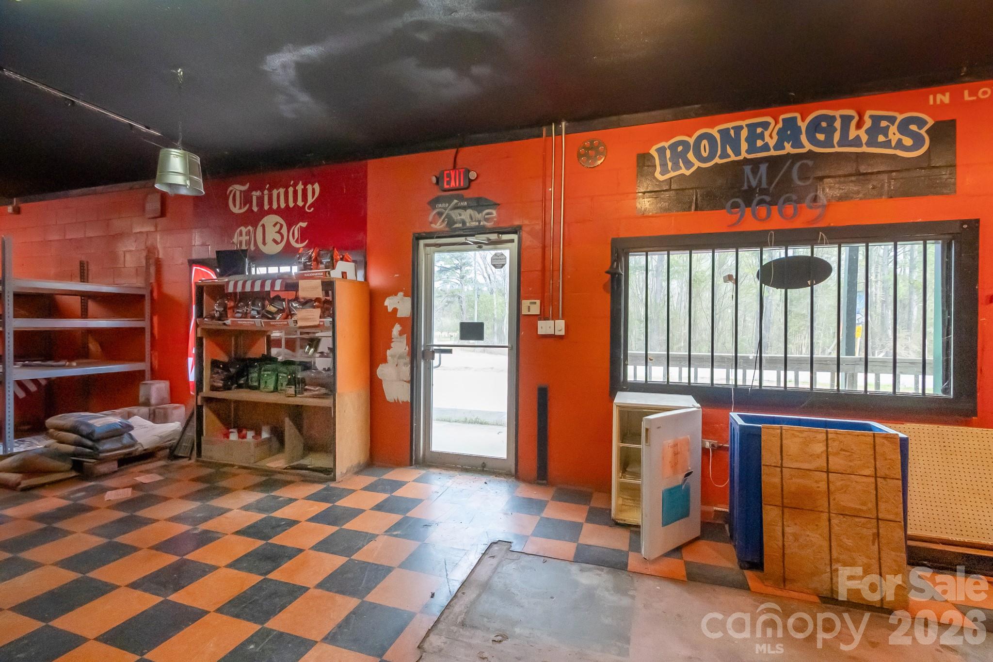 5400 Cedar Creek Road — Heath Springs