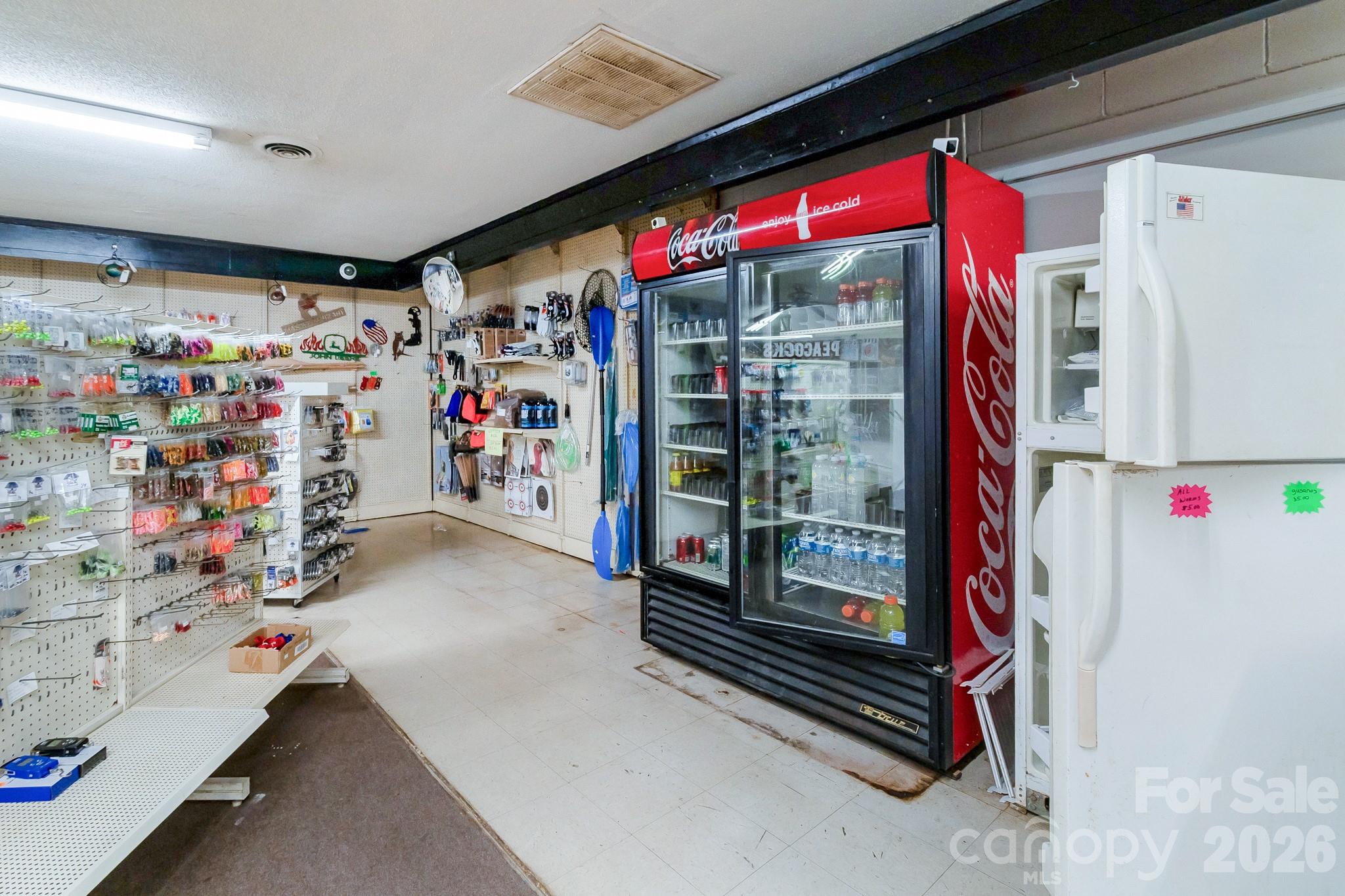 5400 Cedar Creek Road — Heath Springs
