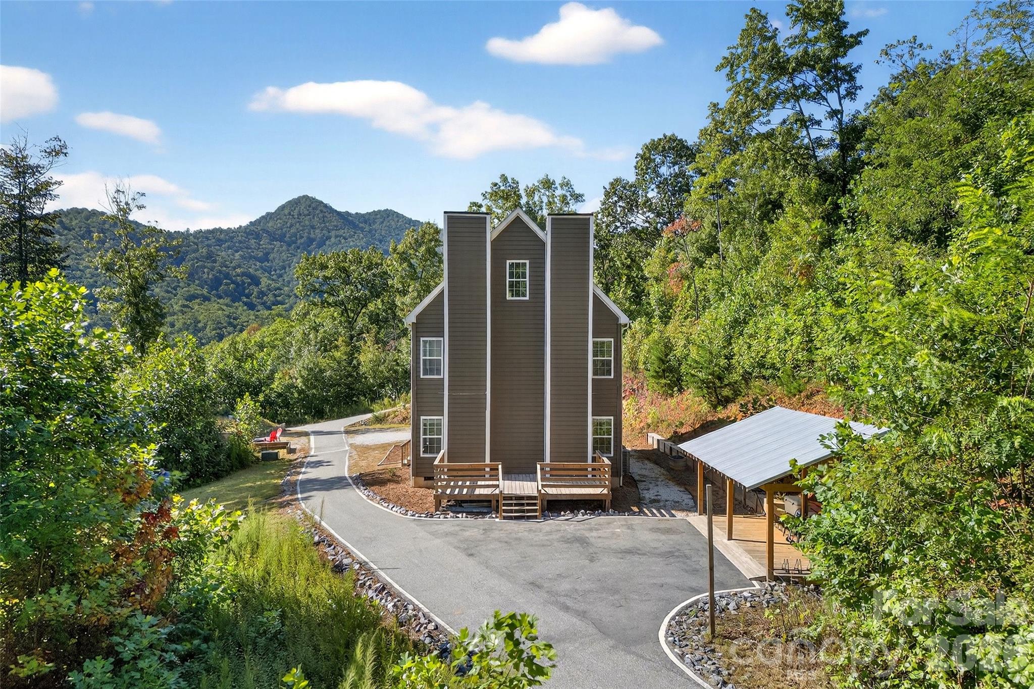 8026 Buck Creek Road — Marion