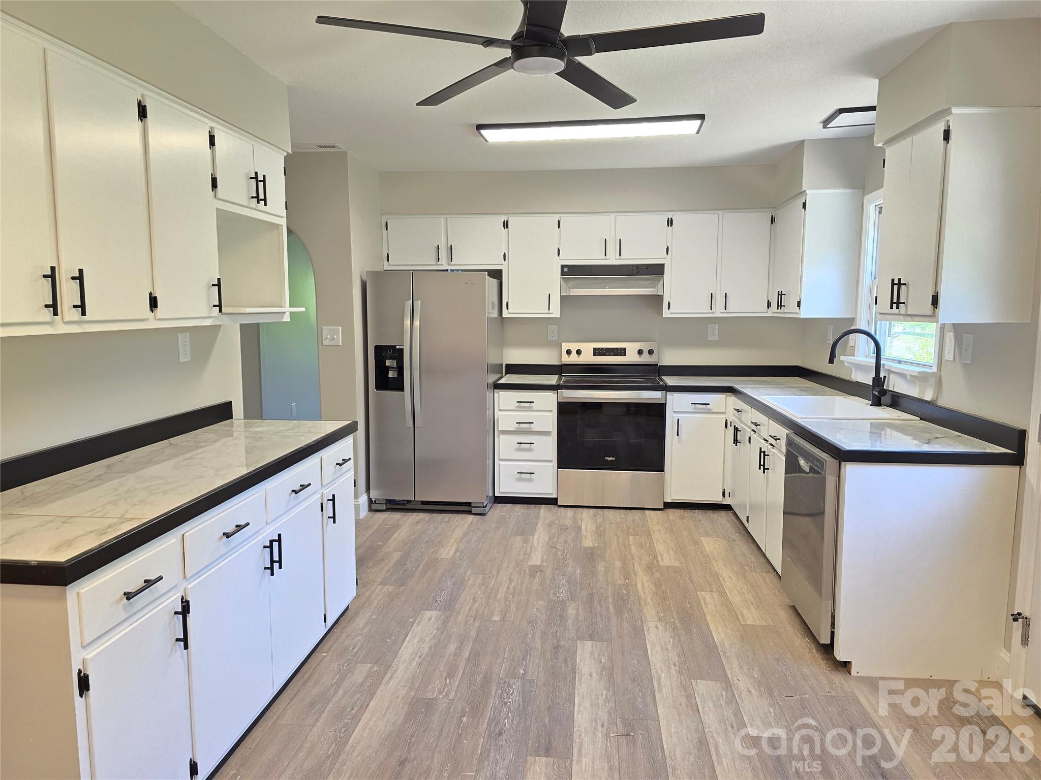 20 Mount Carmel Drive — Asheville