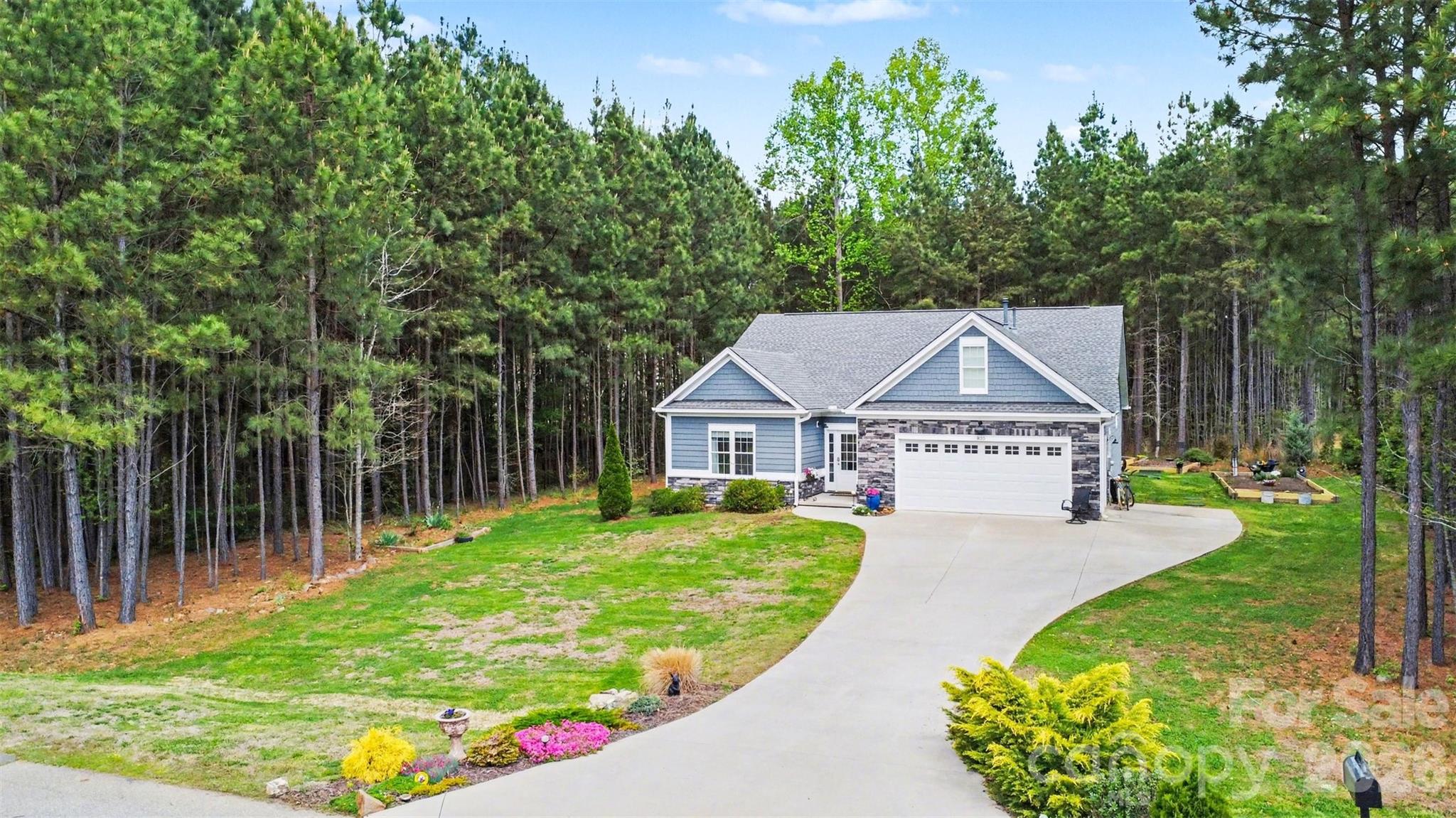 820 Sunset Pointe Drive — Salisbury