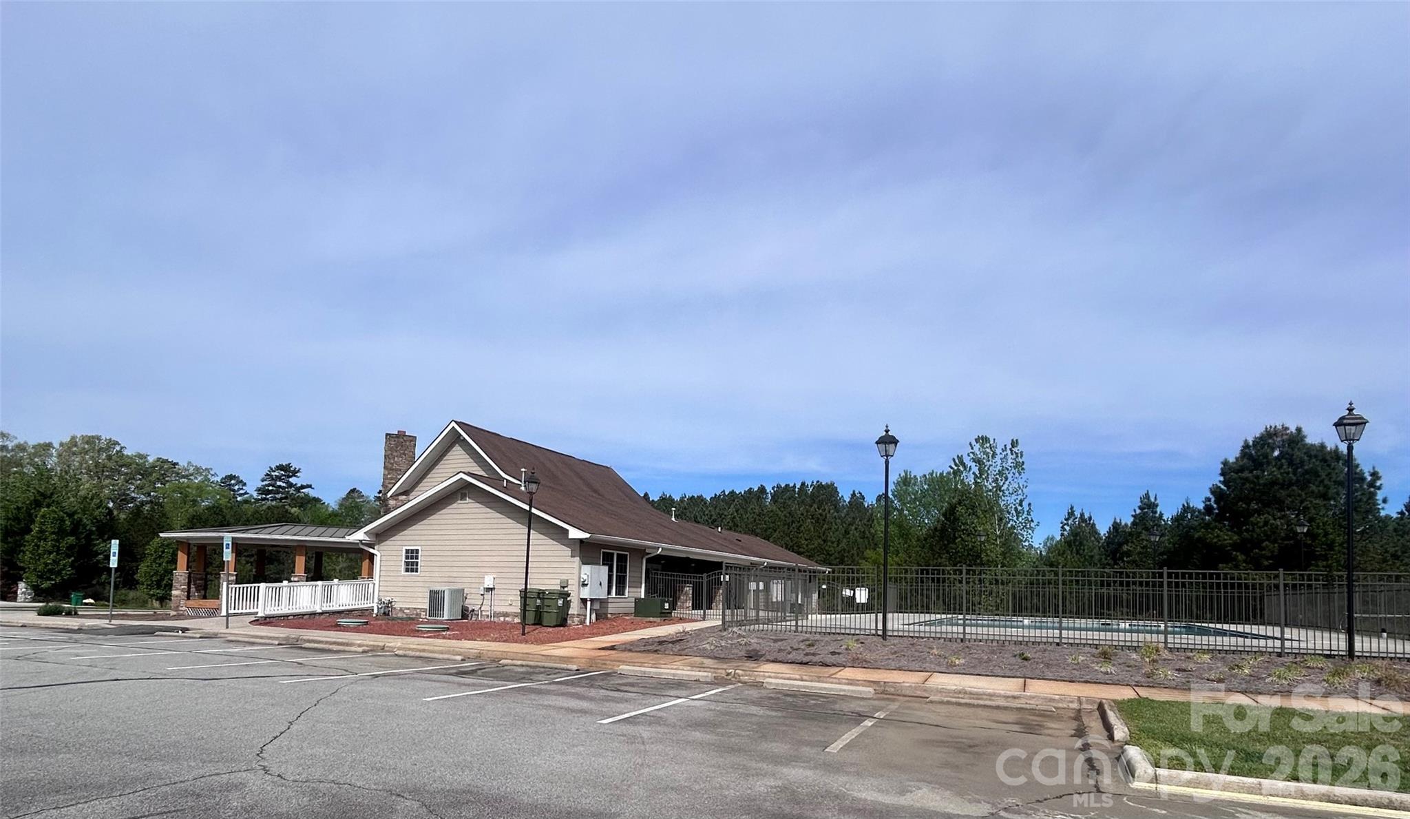 820 Sunset Pointe Drive — Salisbury