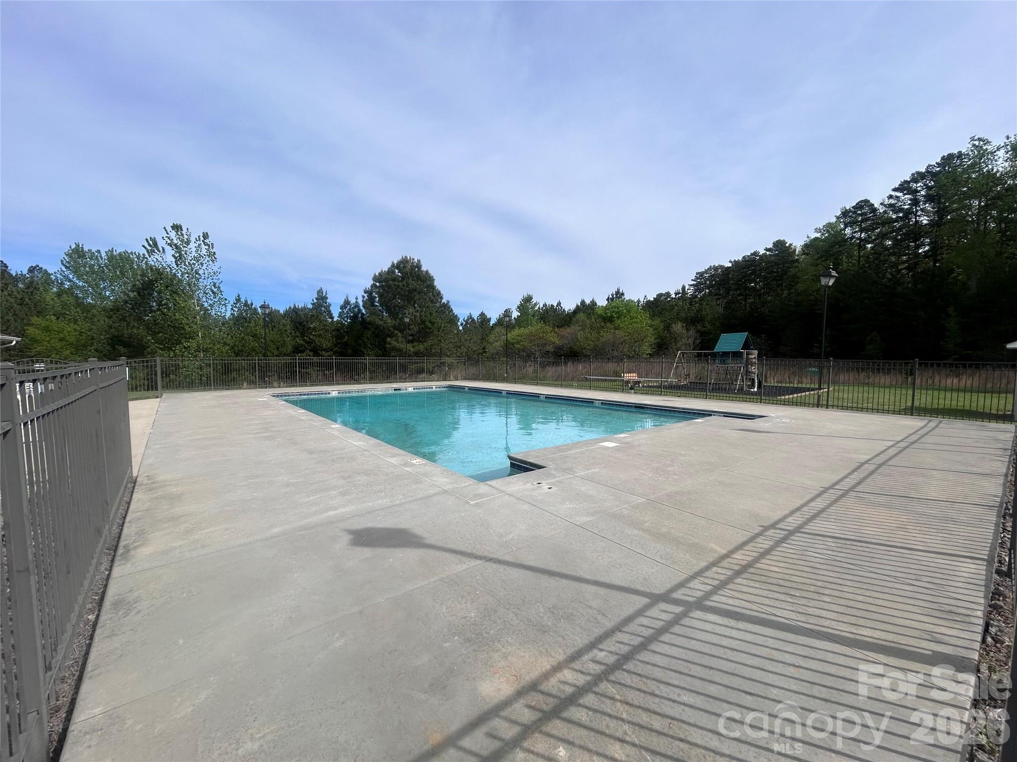 820 Sunset Pointe Drive — Salisbury
