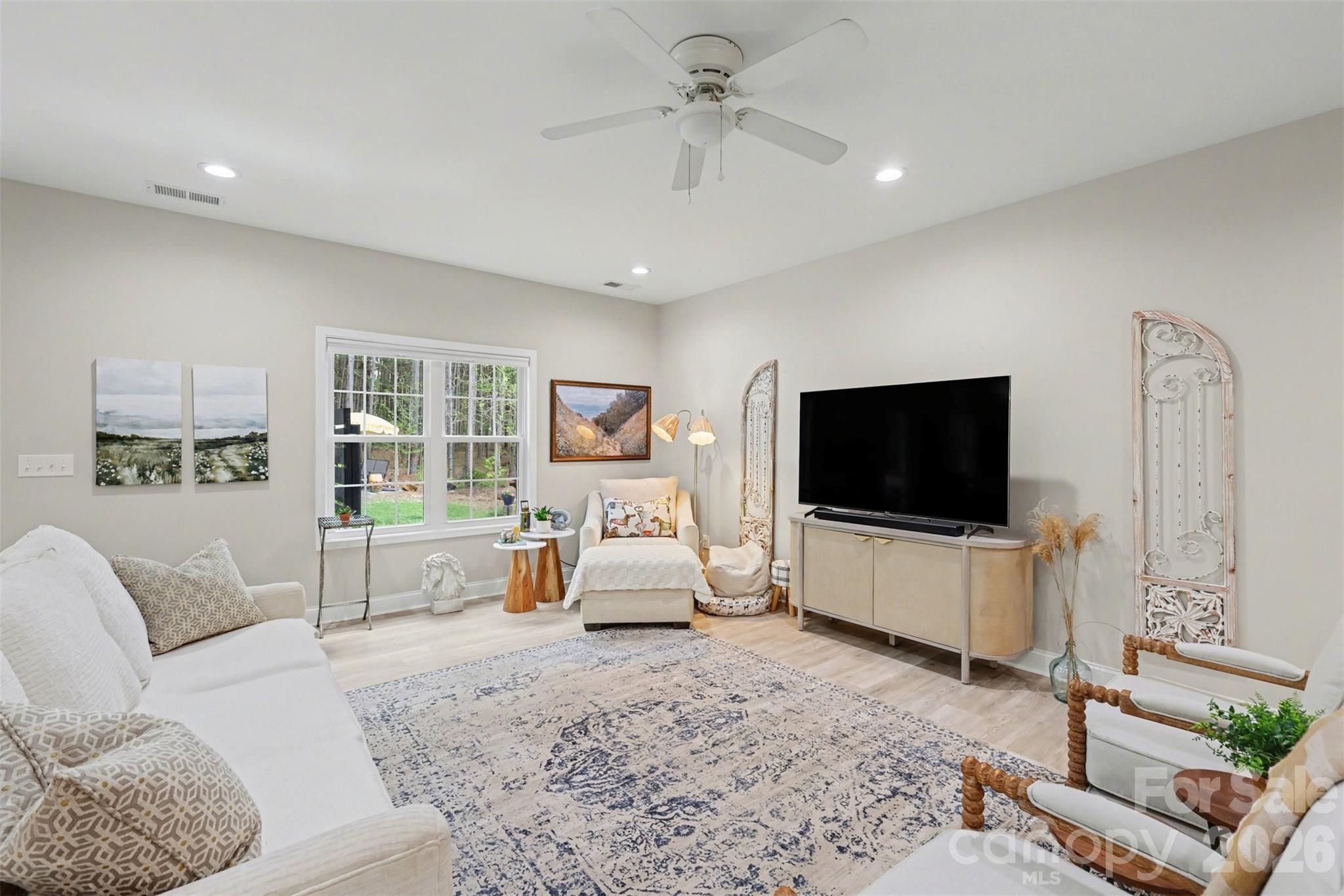 820 Sunset Pointe Drive — Salisbury