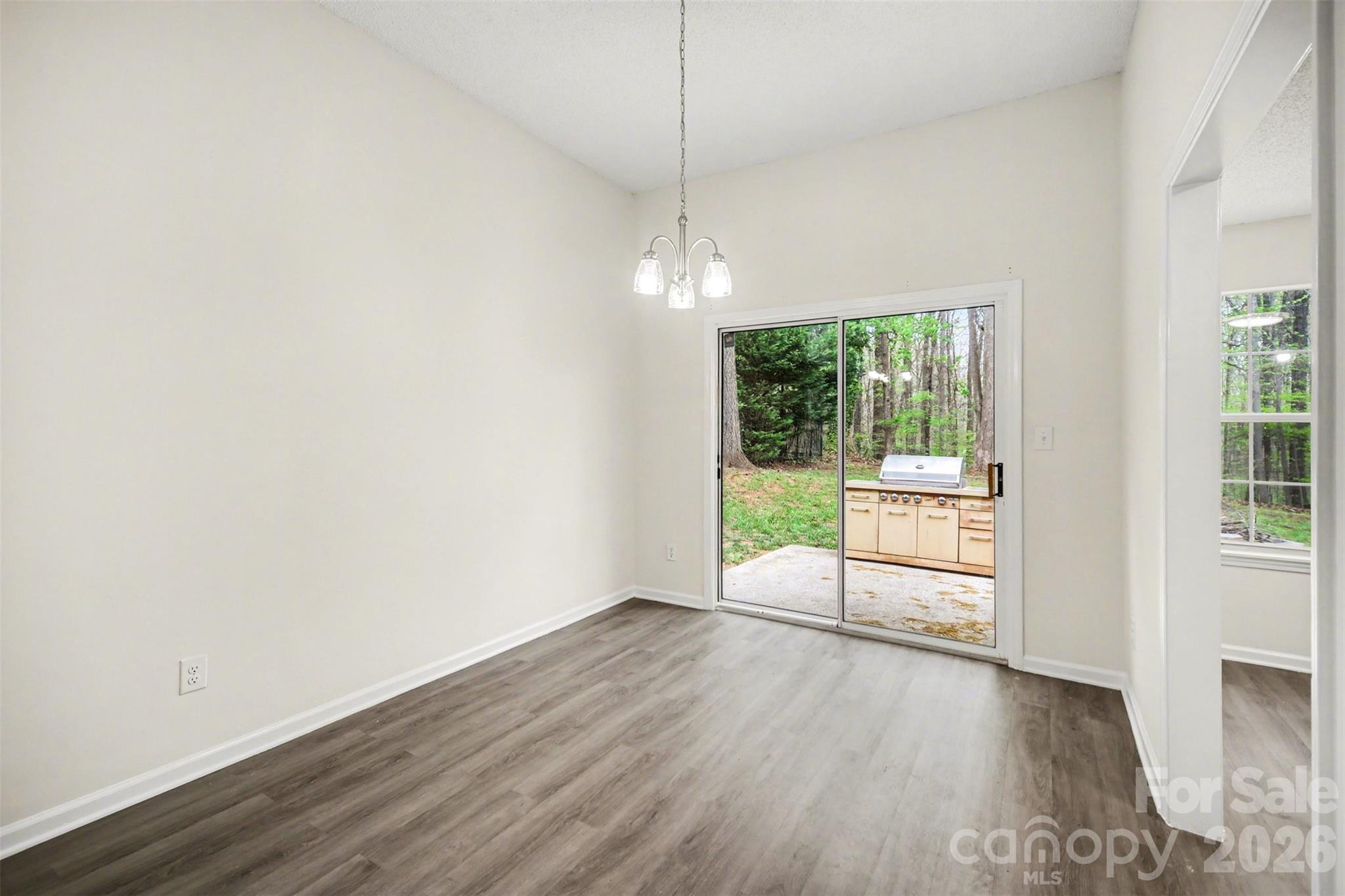 5806 Pennycross Lane — Charlotte