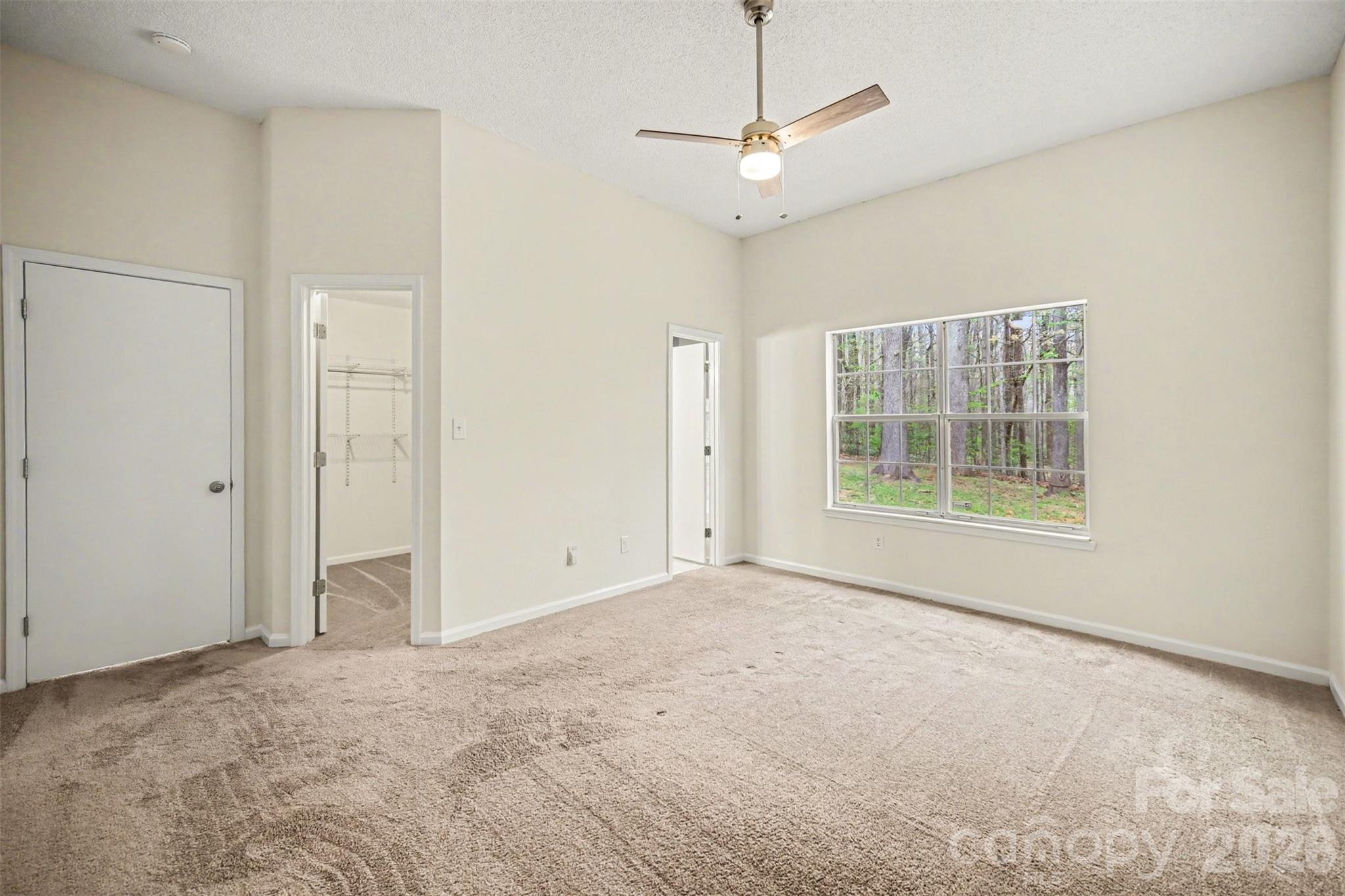 5806 Pennycross Lane — Charlotte