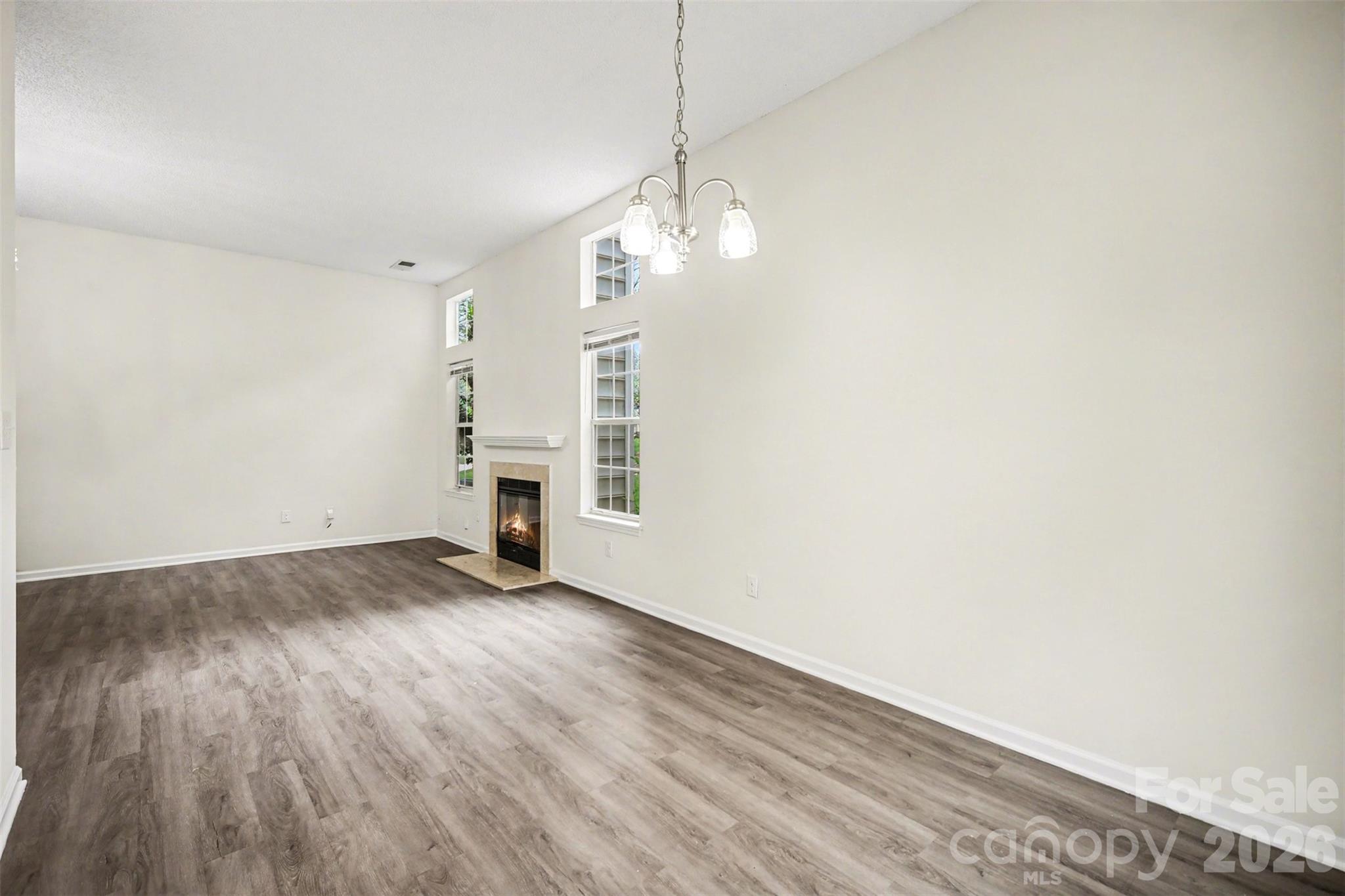 5806 Pennycross Lane — Charlotte