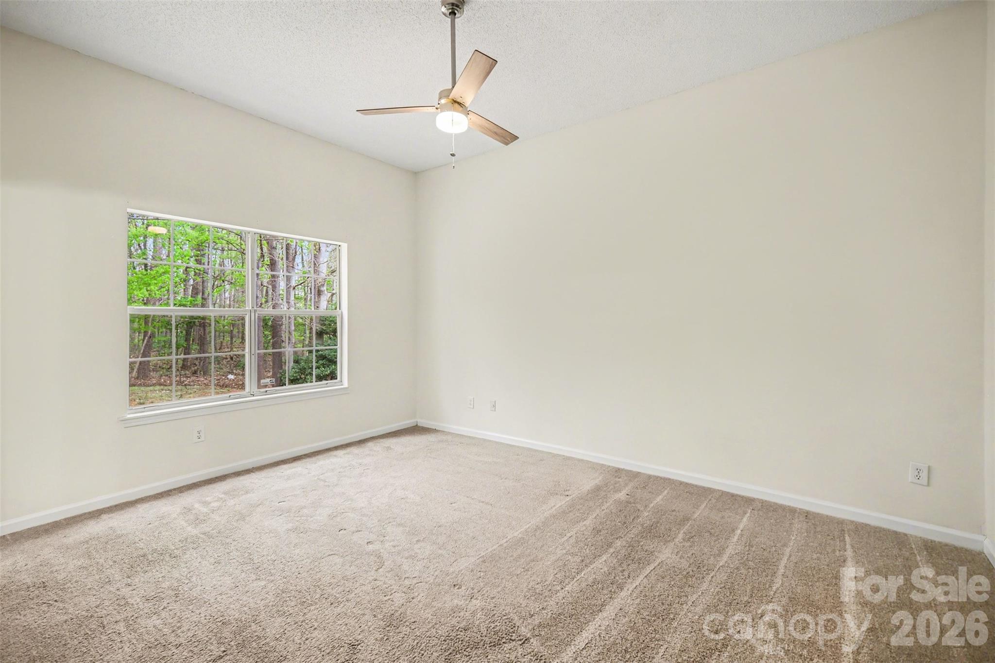 5806 Pennycross Lane — Charlotte
