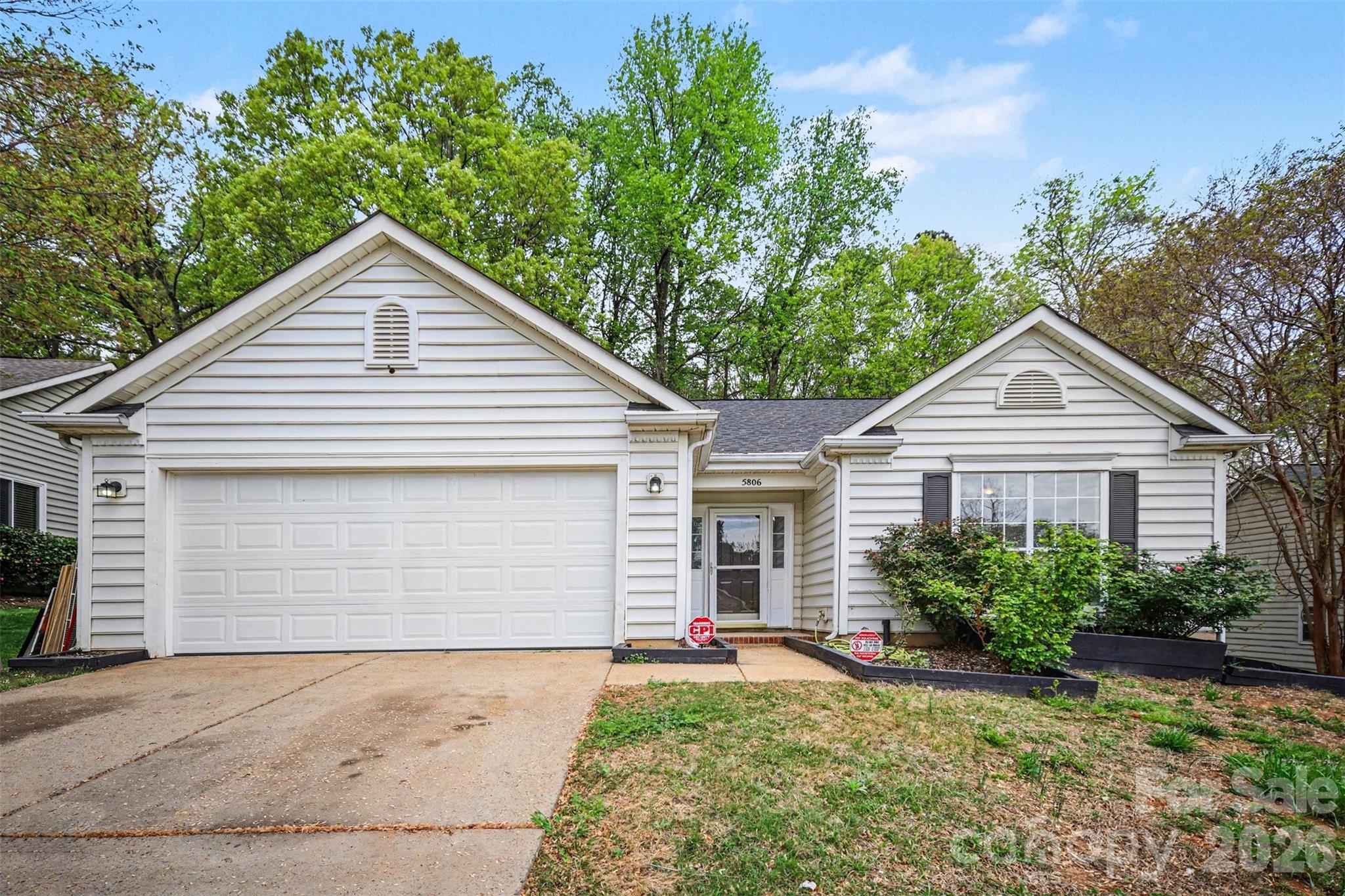 5806 Pennycross Lane — Charlotte