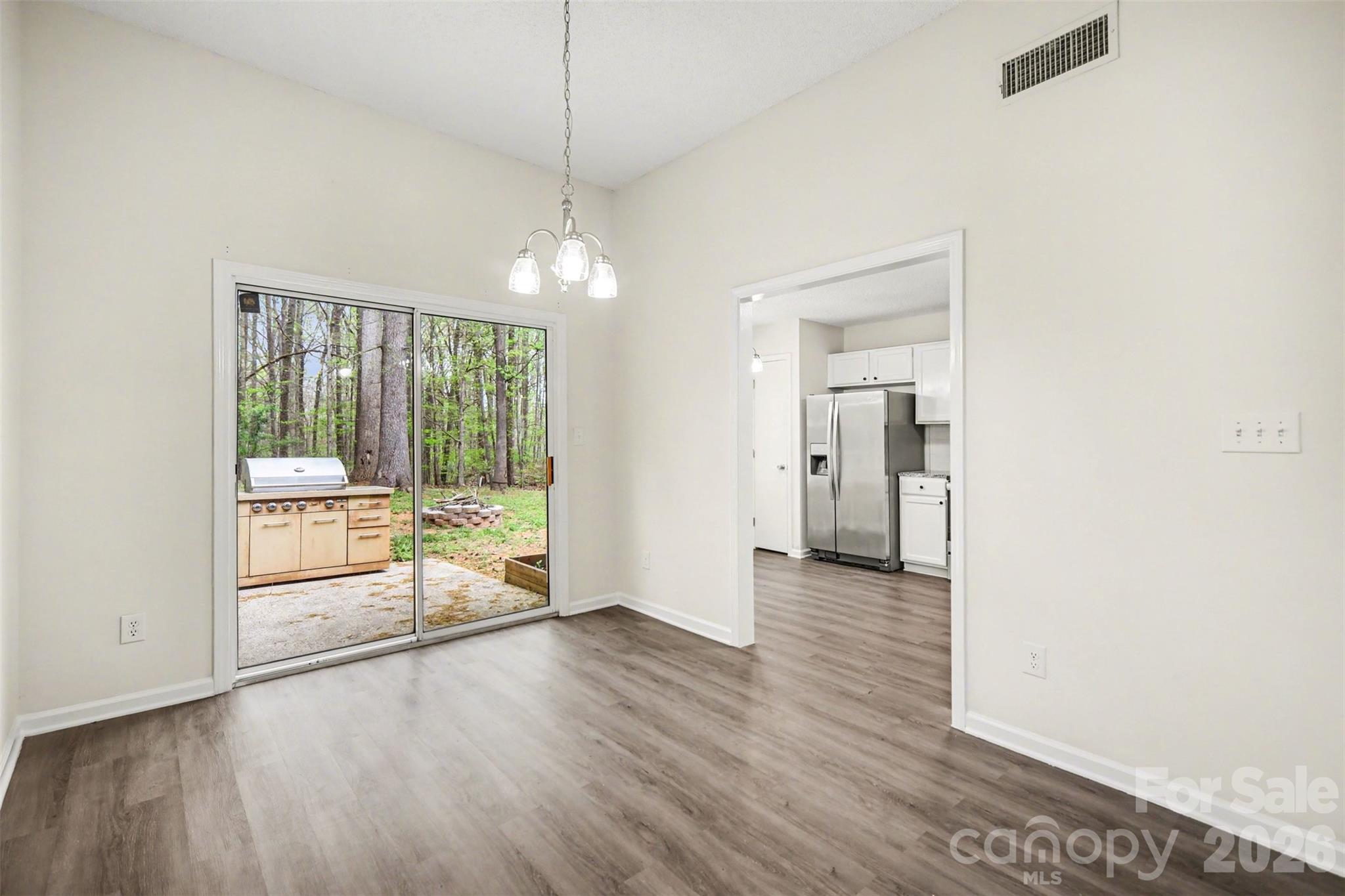 5806 Pennycross Lane — Charlotte