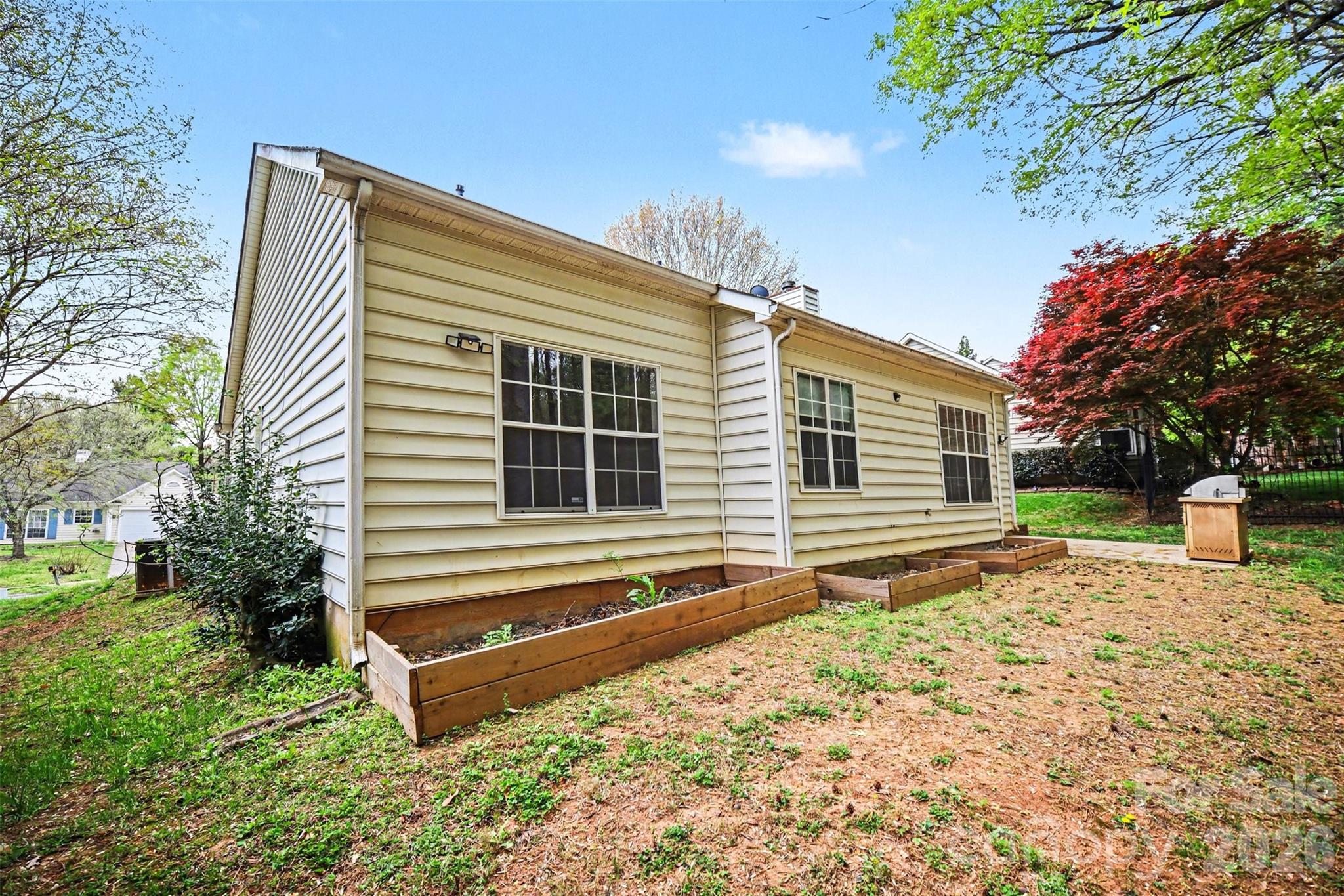 5806 Pennycross Lane — Charlotte