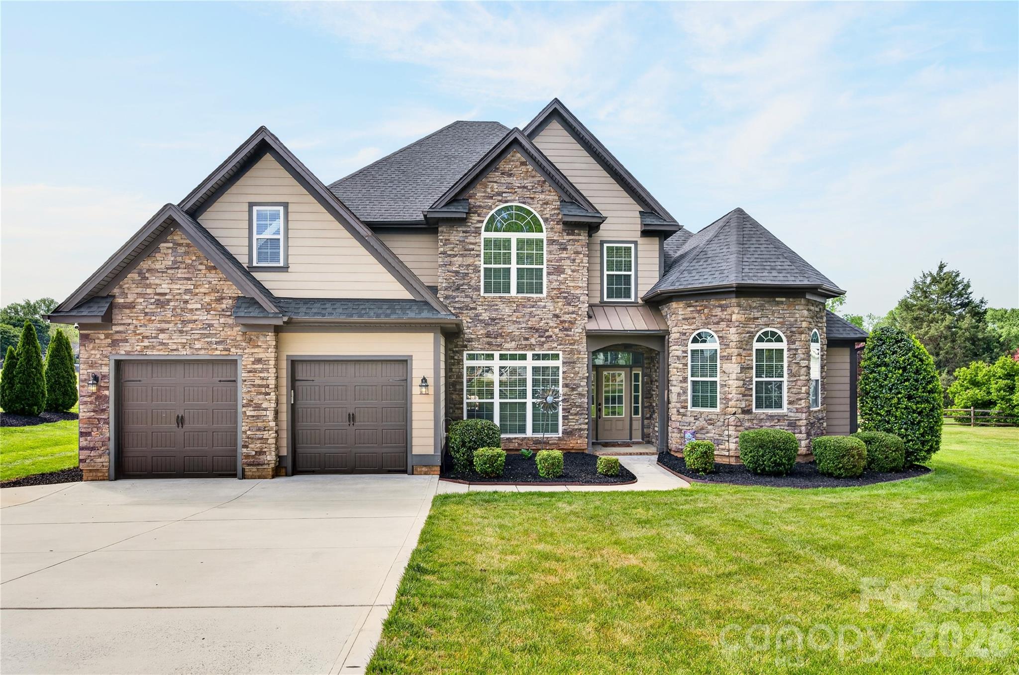103 Webbed Foot Road — Mooresville