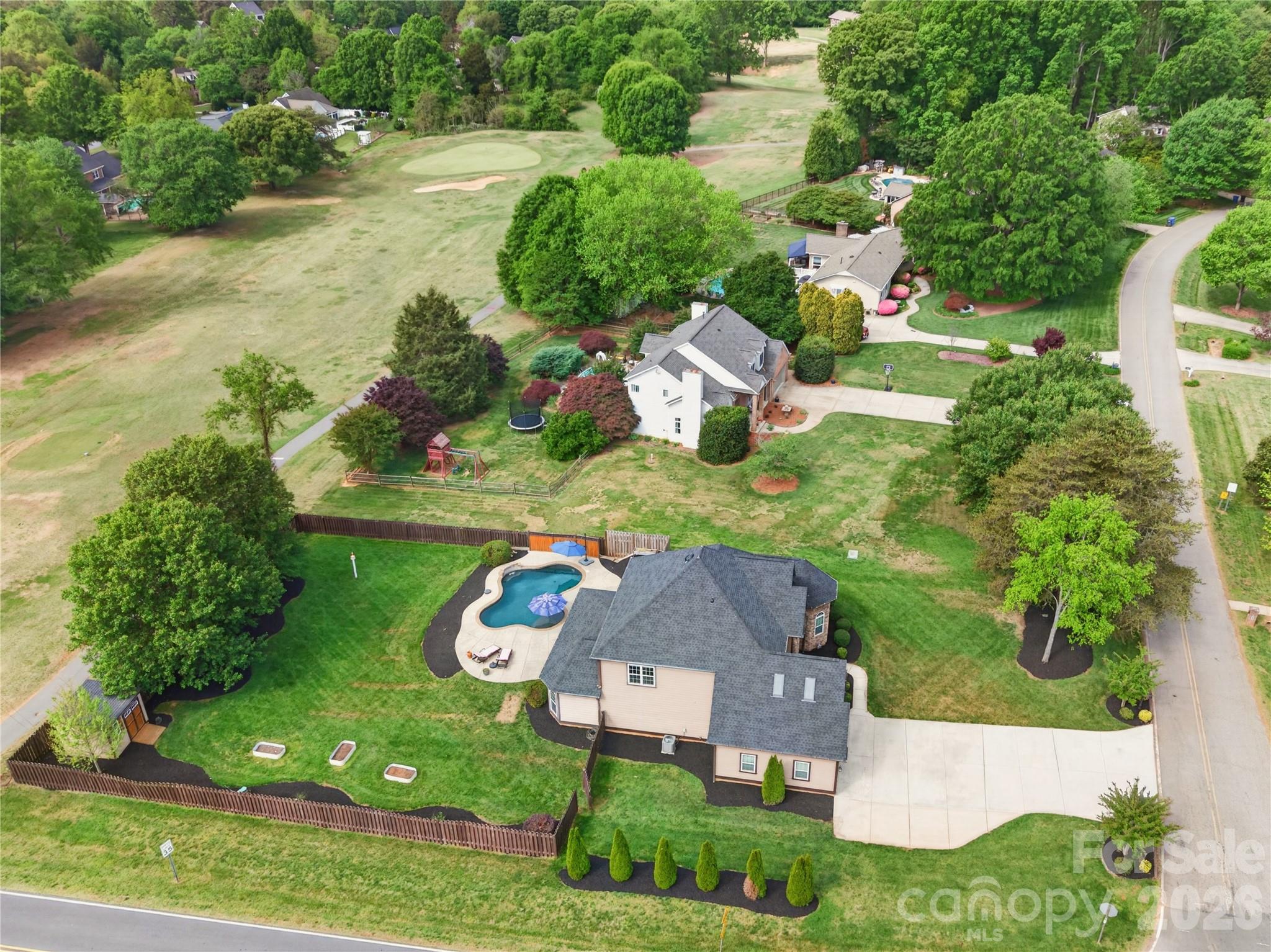 103 Webbed Foot Road — Mooresville