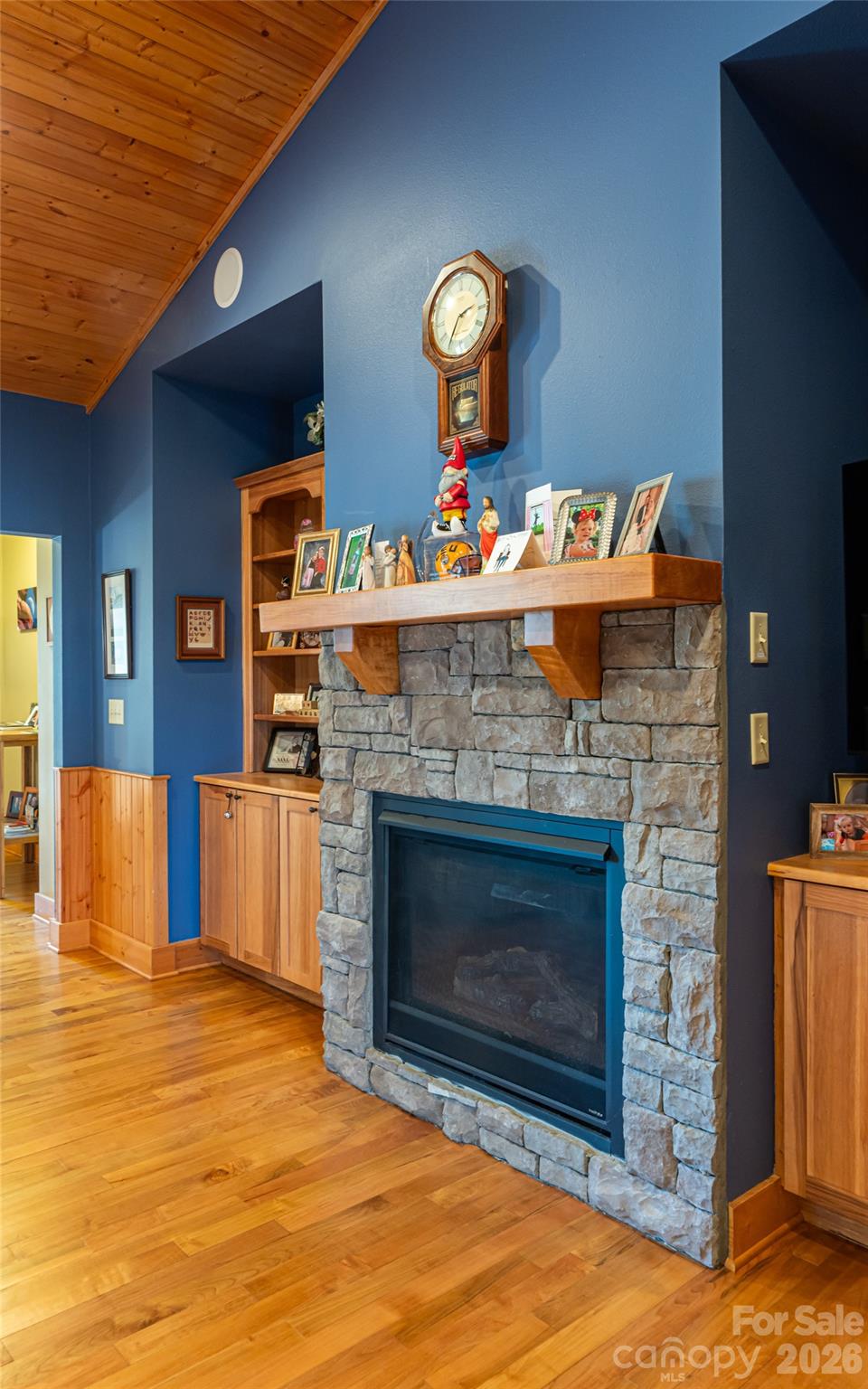 82 Red Mulberry Drive — Zirconia