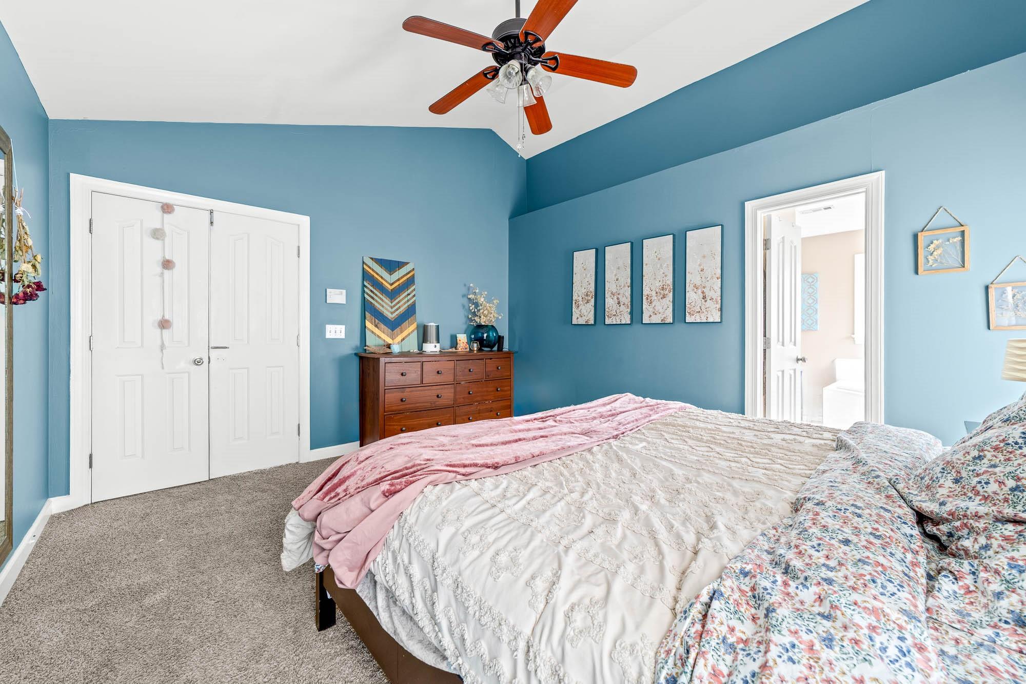 9907 Davis Lake Parkway — Charlotte
