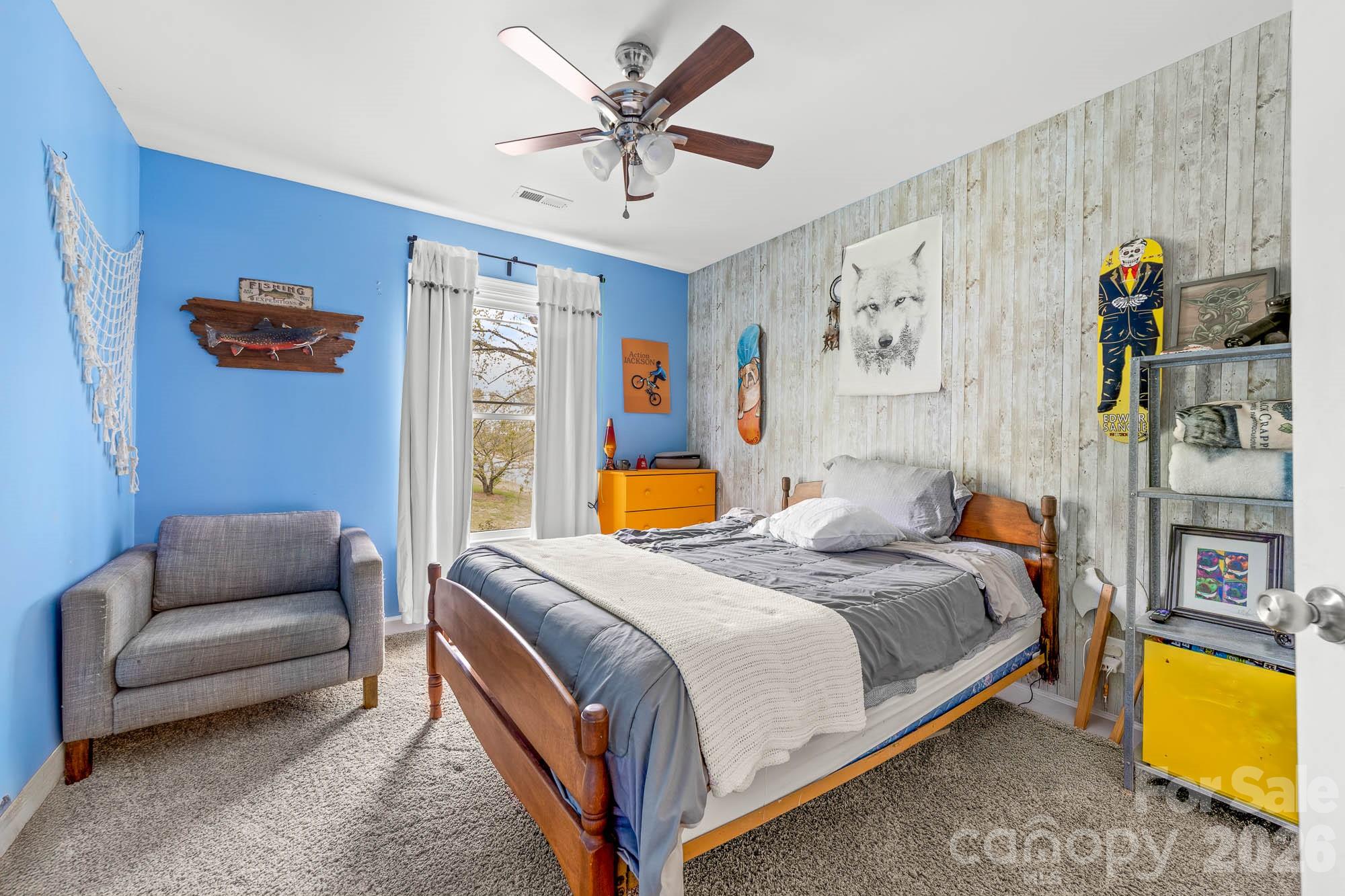 9907 Davis Lake Parkway — Charlotte