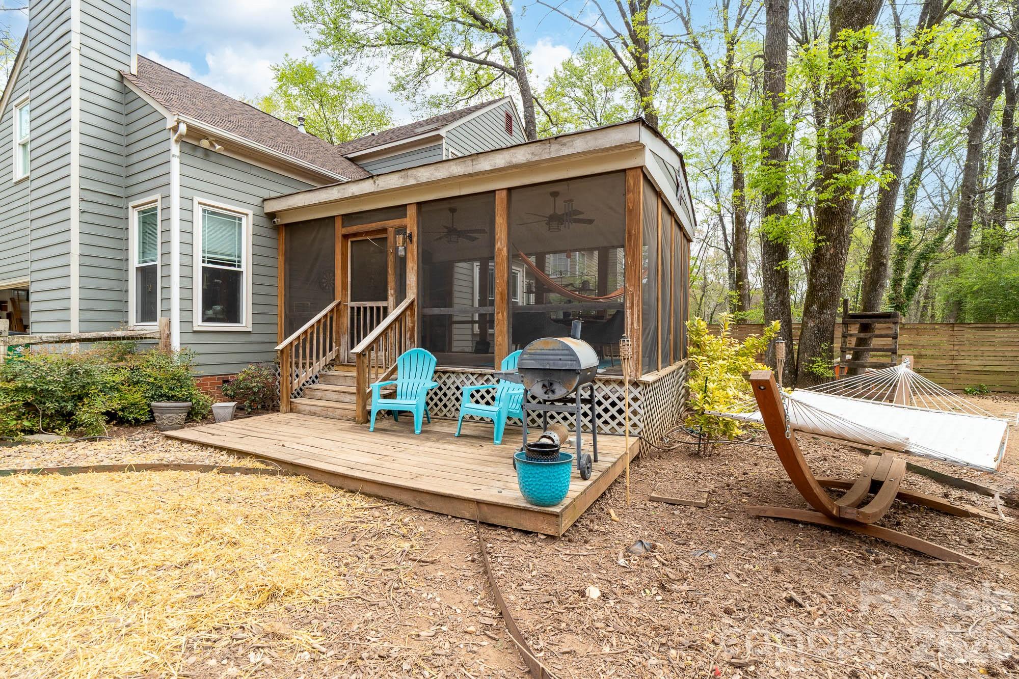 9907 Davis Lake Parkway — Charlotte