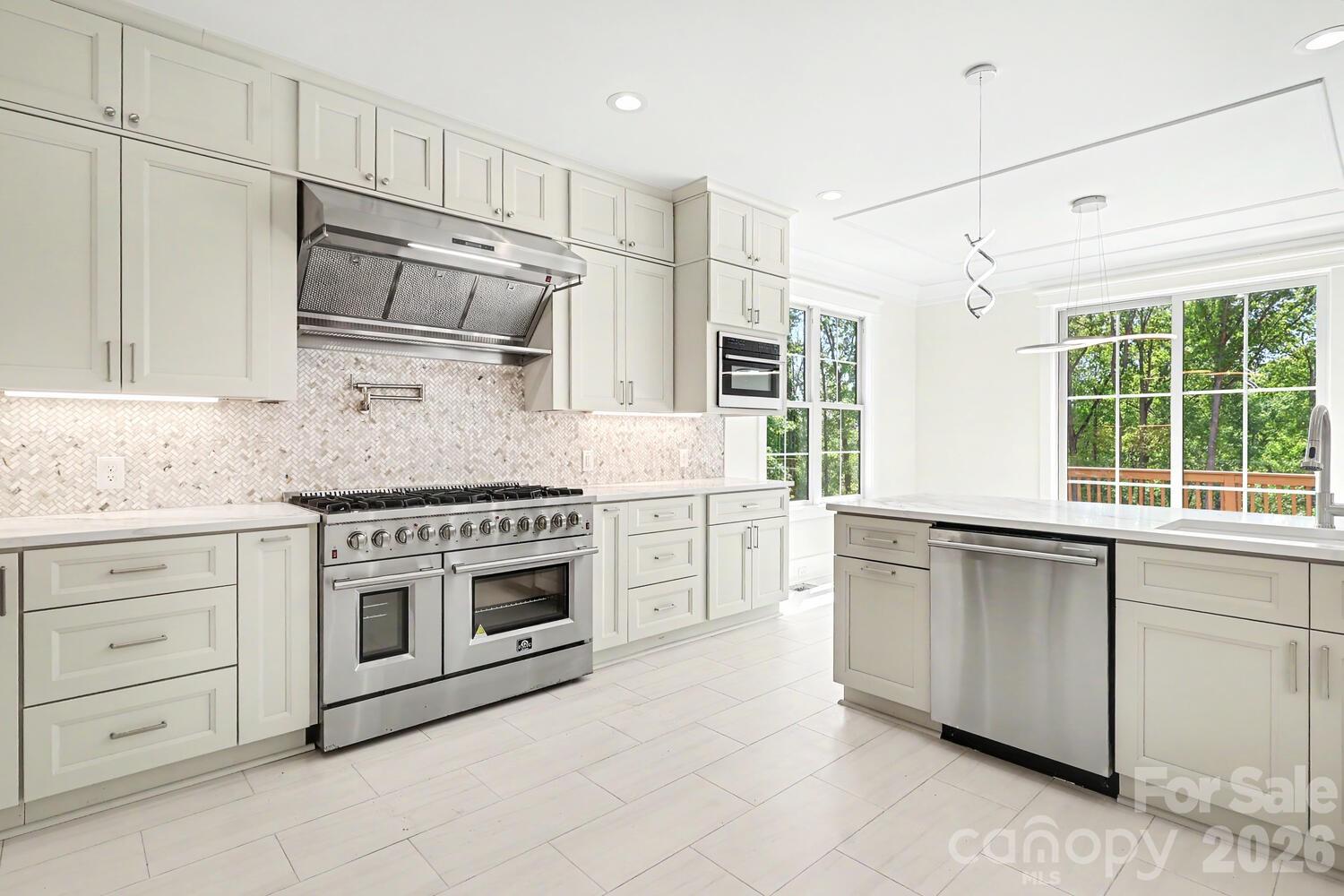 4304 Tangle Drive — Charlotte