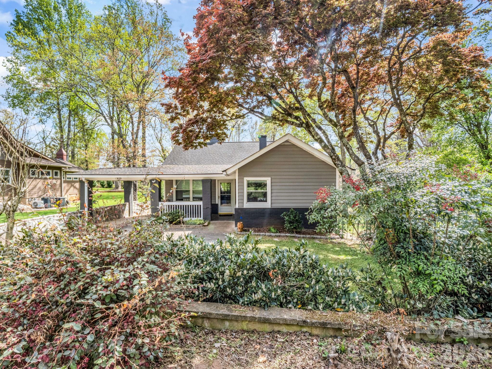 147 Carnegie Road — Rutherfordton