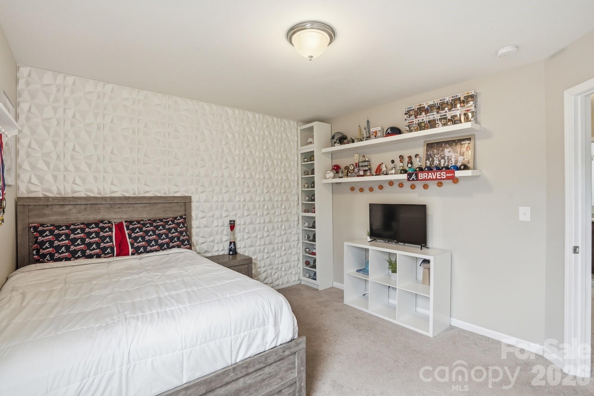 1529 Taryn Lane — Clover