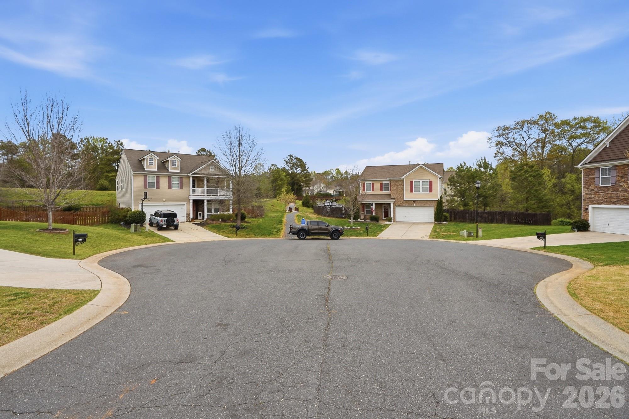 1529 Taryn Lane — Clover