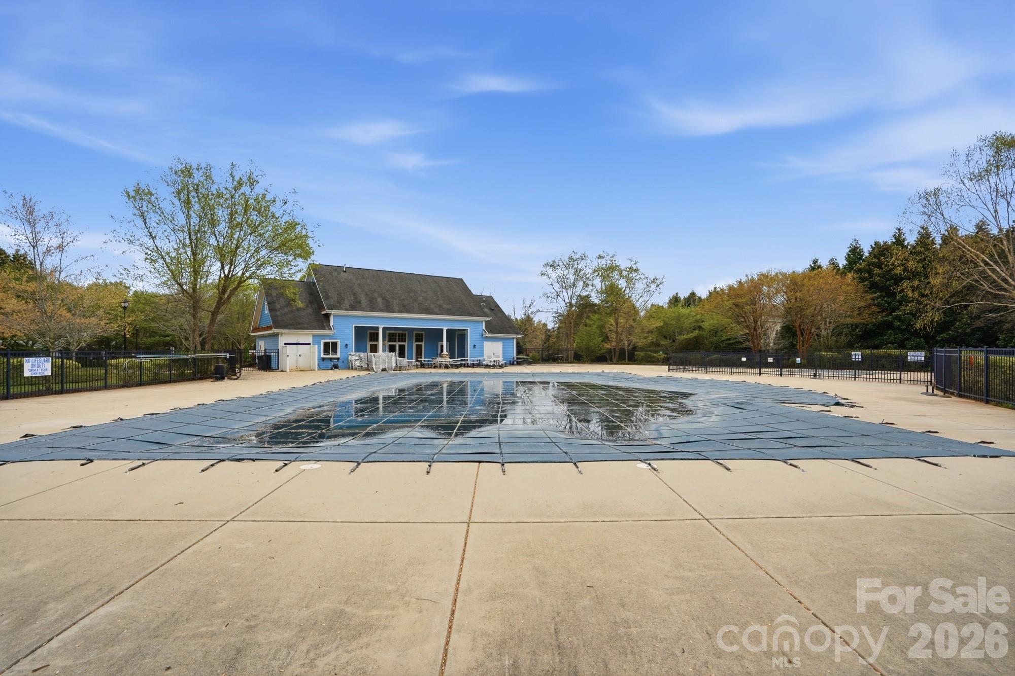 1529 Taryn Lane — Clover