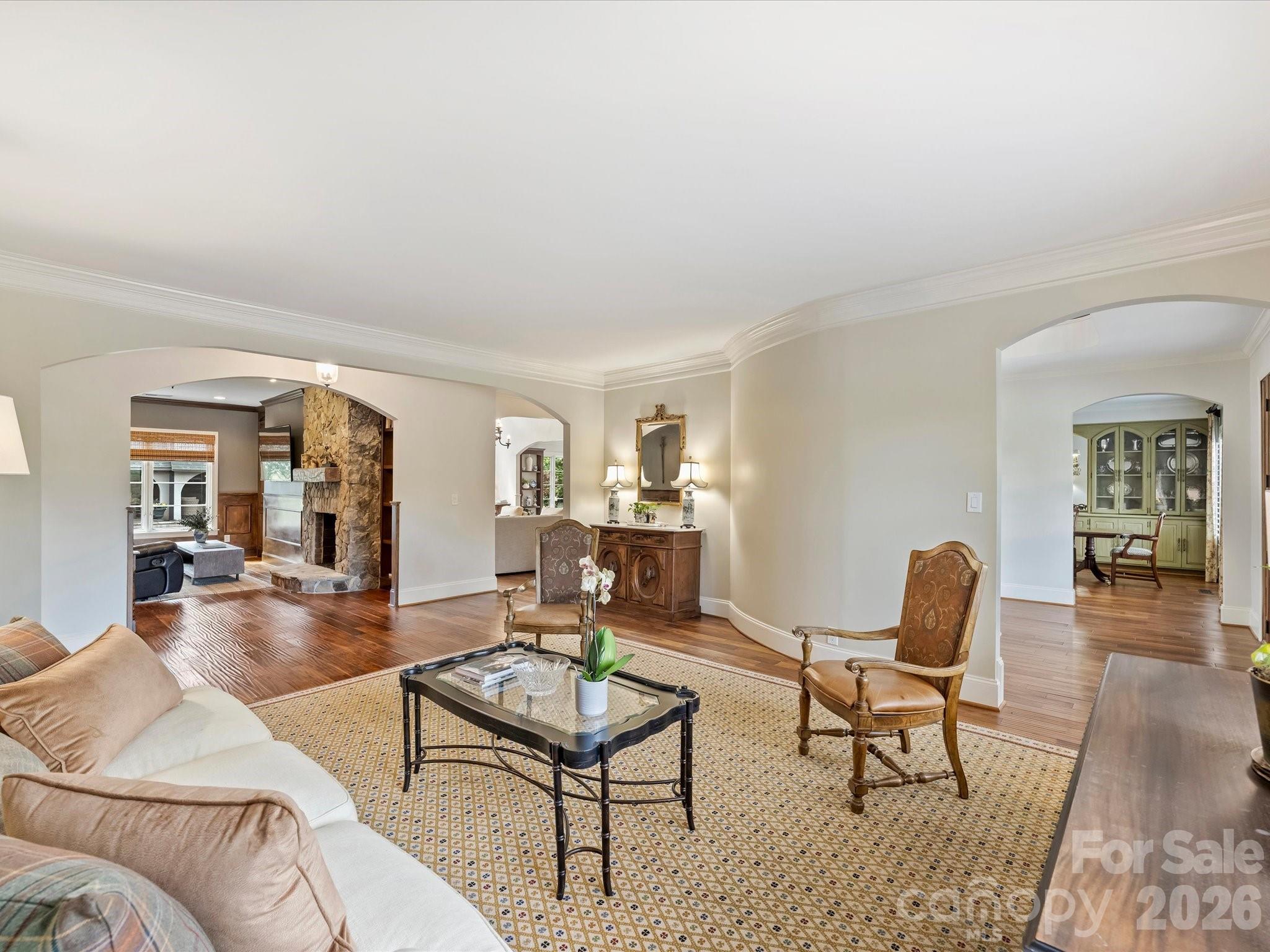 4330 Carmel Valley Road — Charlotte