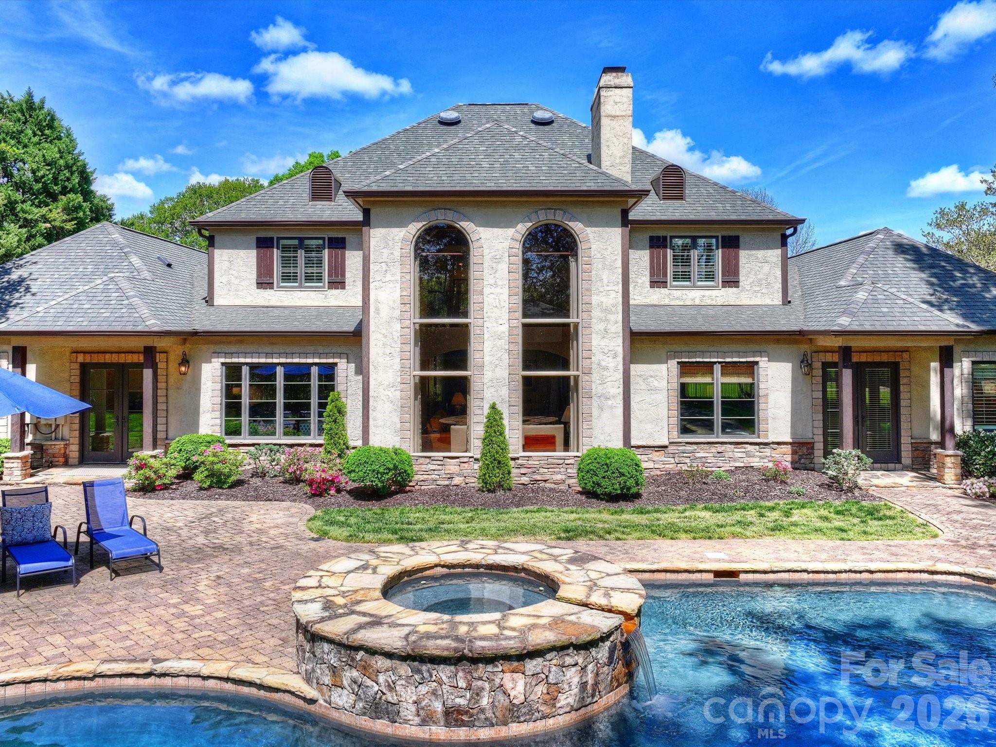 4330 Carmel Valley Road — Charlotte